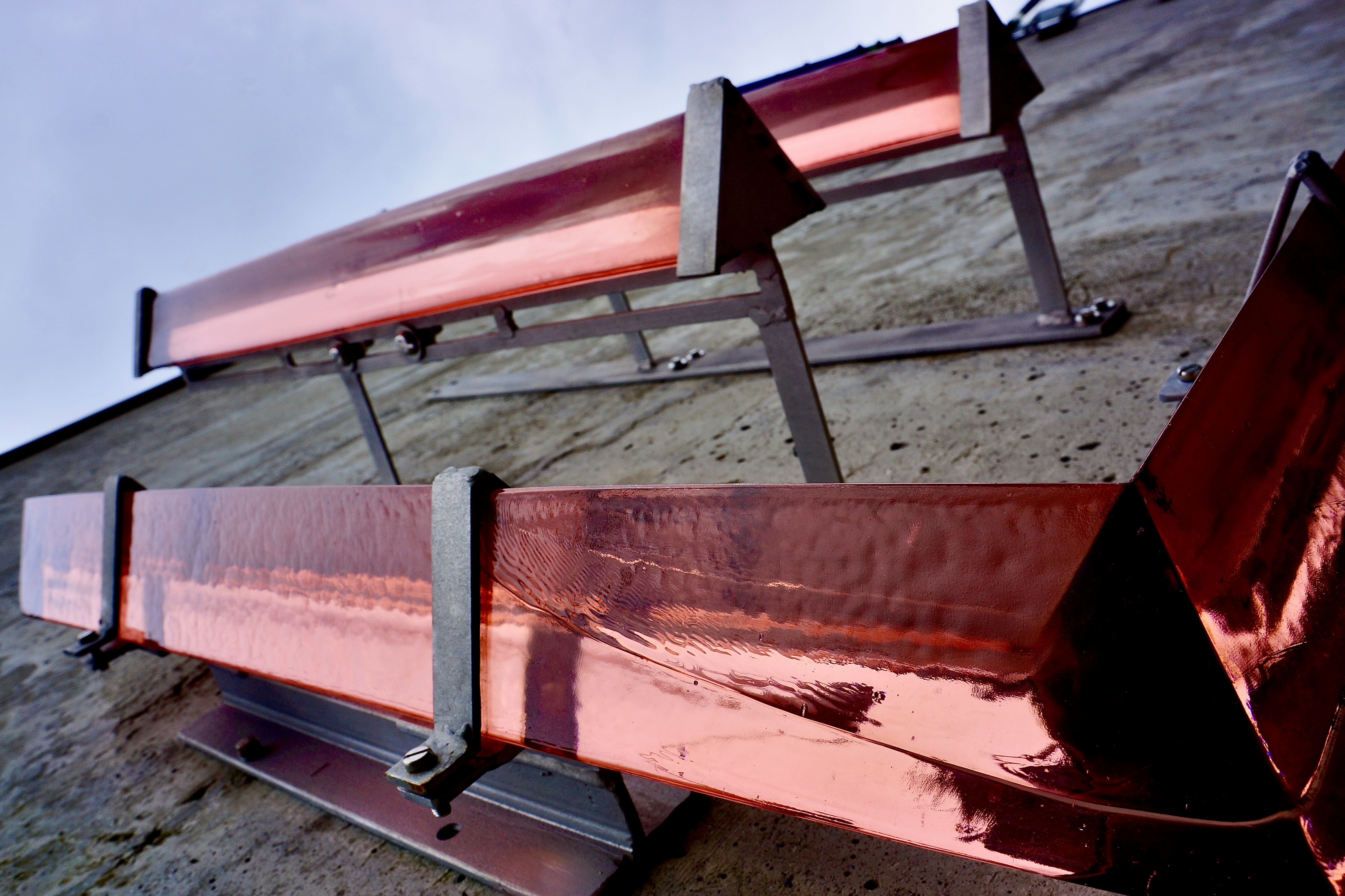 brown wooden frame during daytime