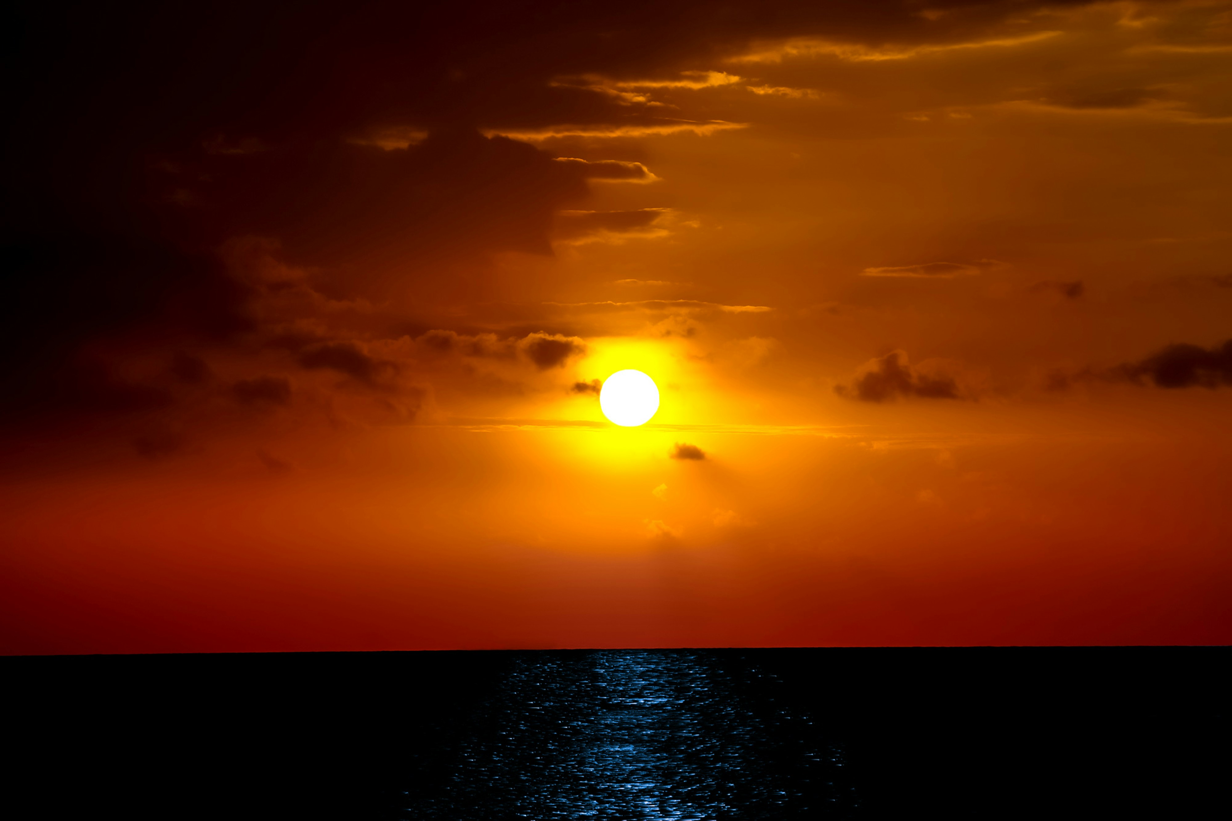 Photo by henrikladewig