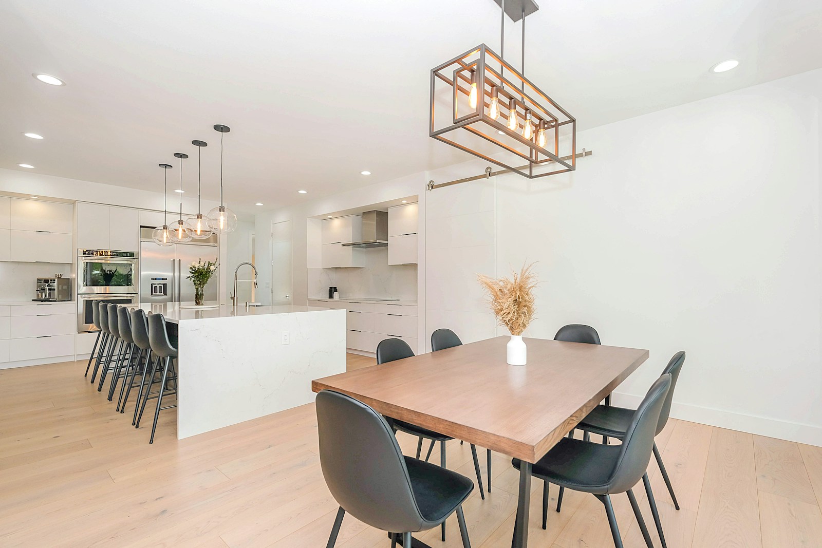 Kerrisdale Properties In Vancouver Real Estate Market