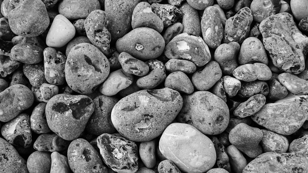 gray stone fragment in grayscale photography