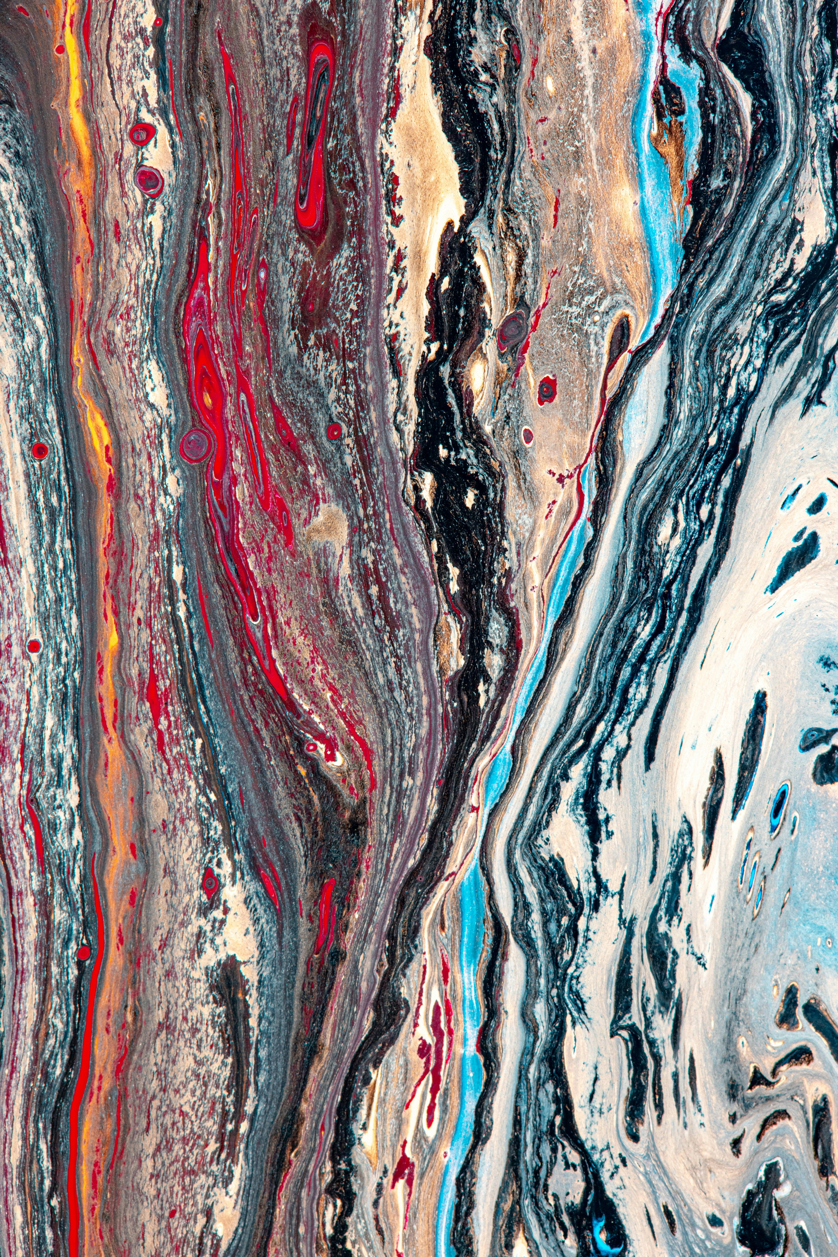 Photo by solenfeyissa