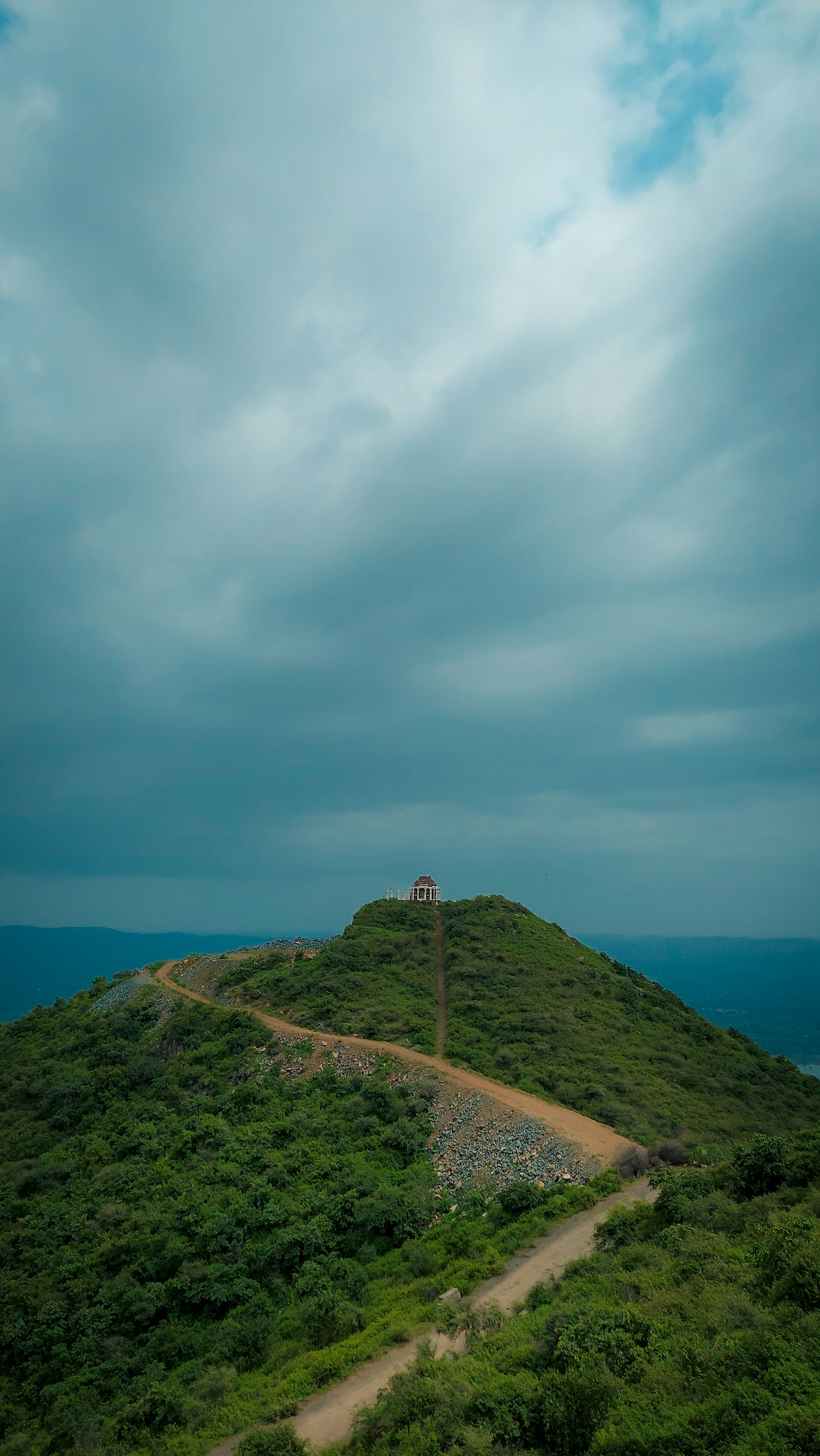 Photo by vaibhav_pixels