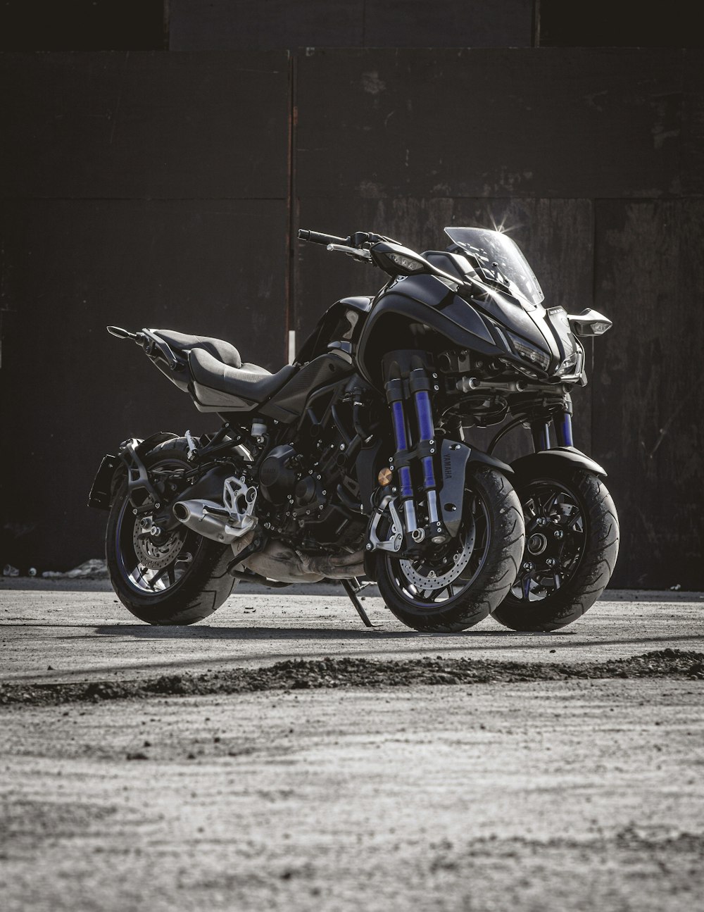 black and silver cruiser motorcycle