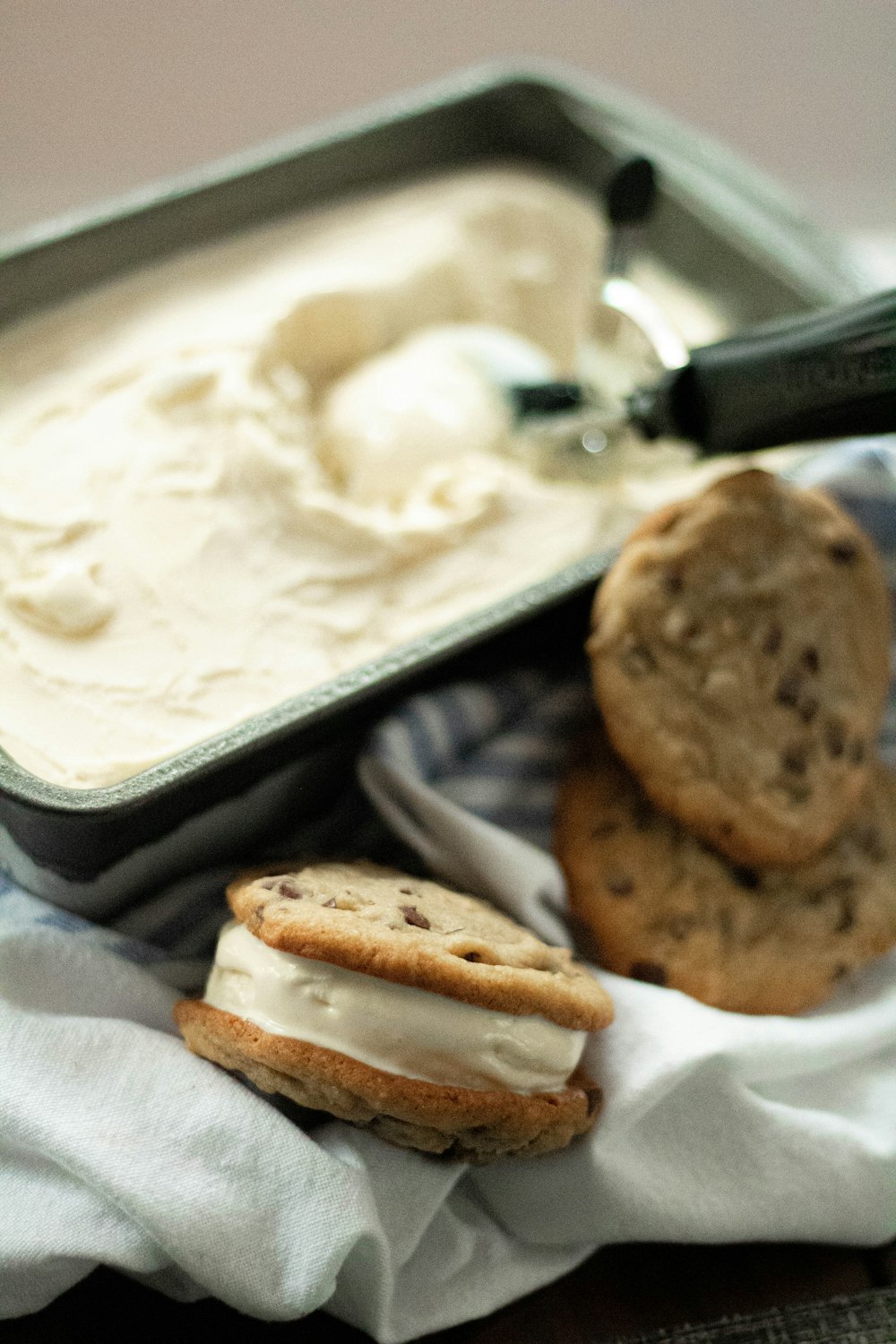 brown bread on white ceramic plate