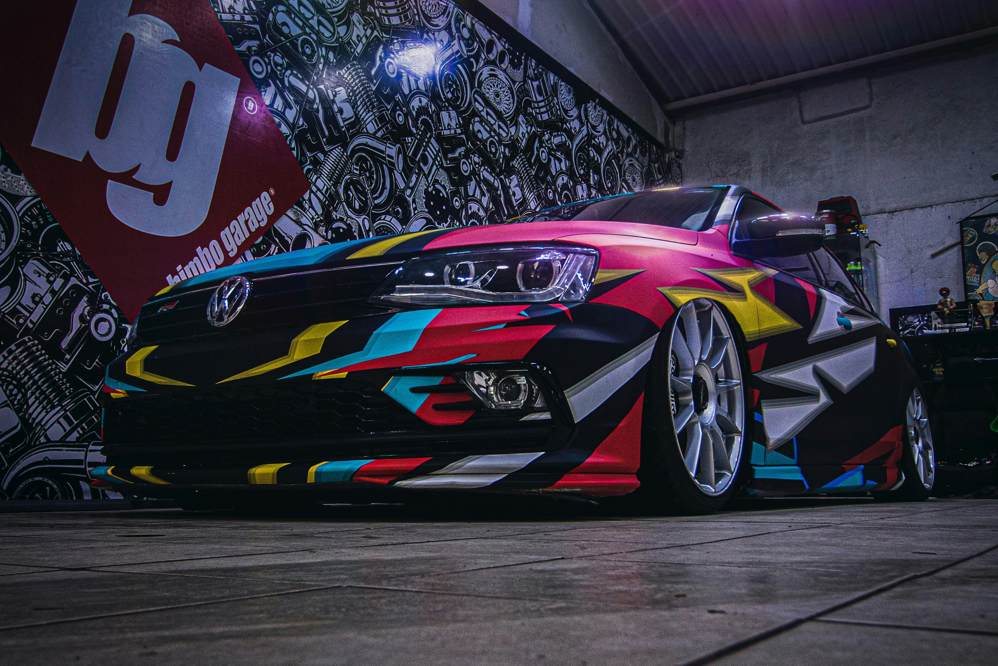 red and black ferrari f 1