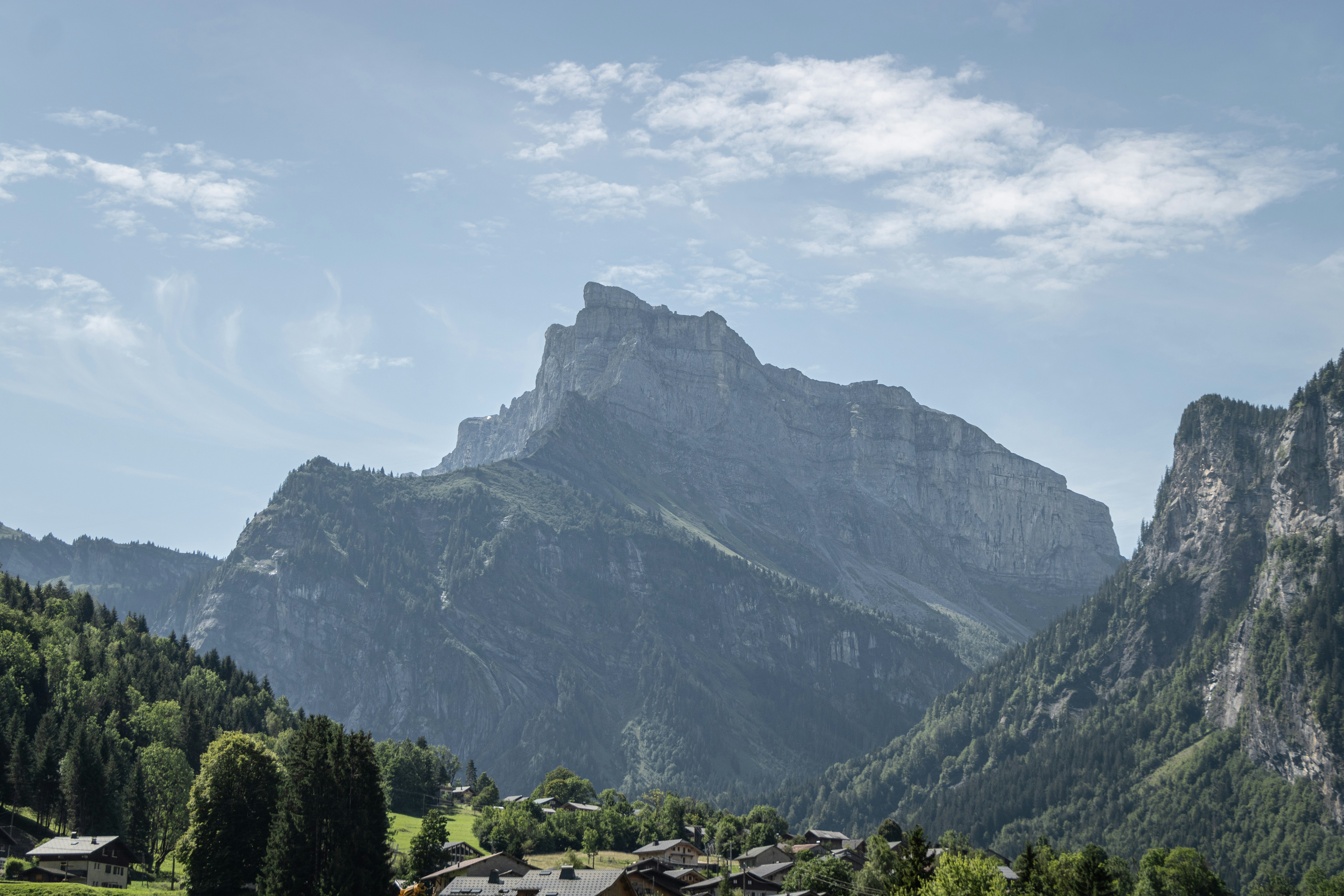 Photo by louispaulin