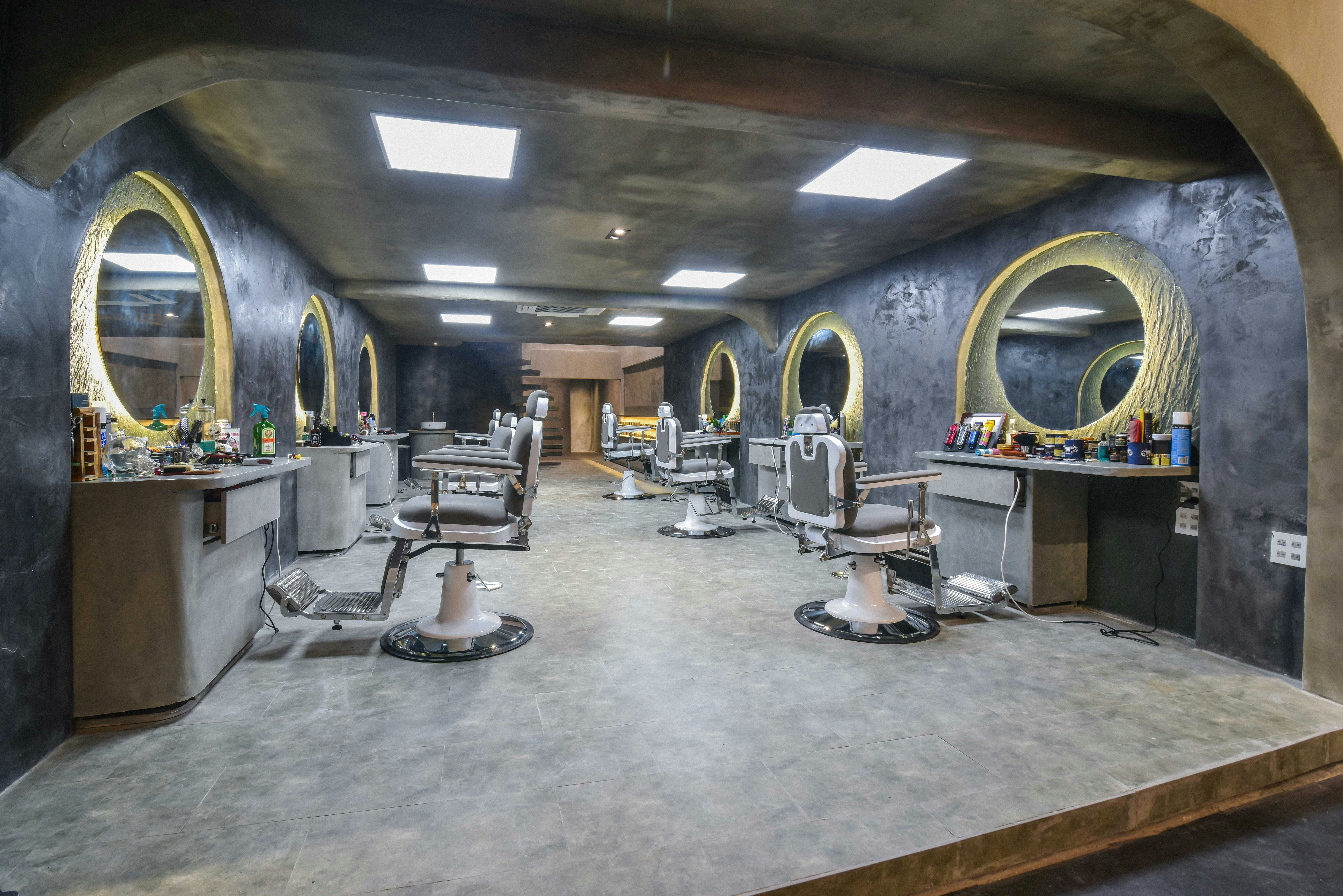 Stainless steel barber setup