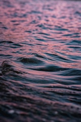 blue water wave during daytime
