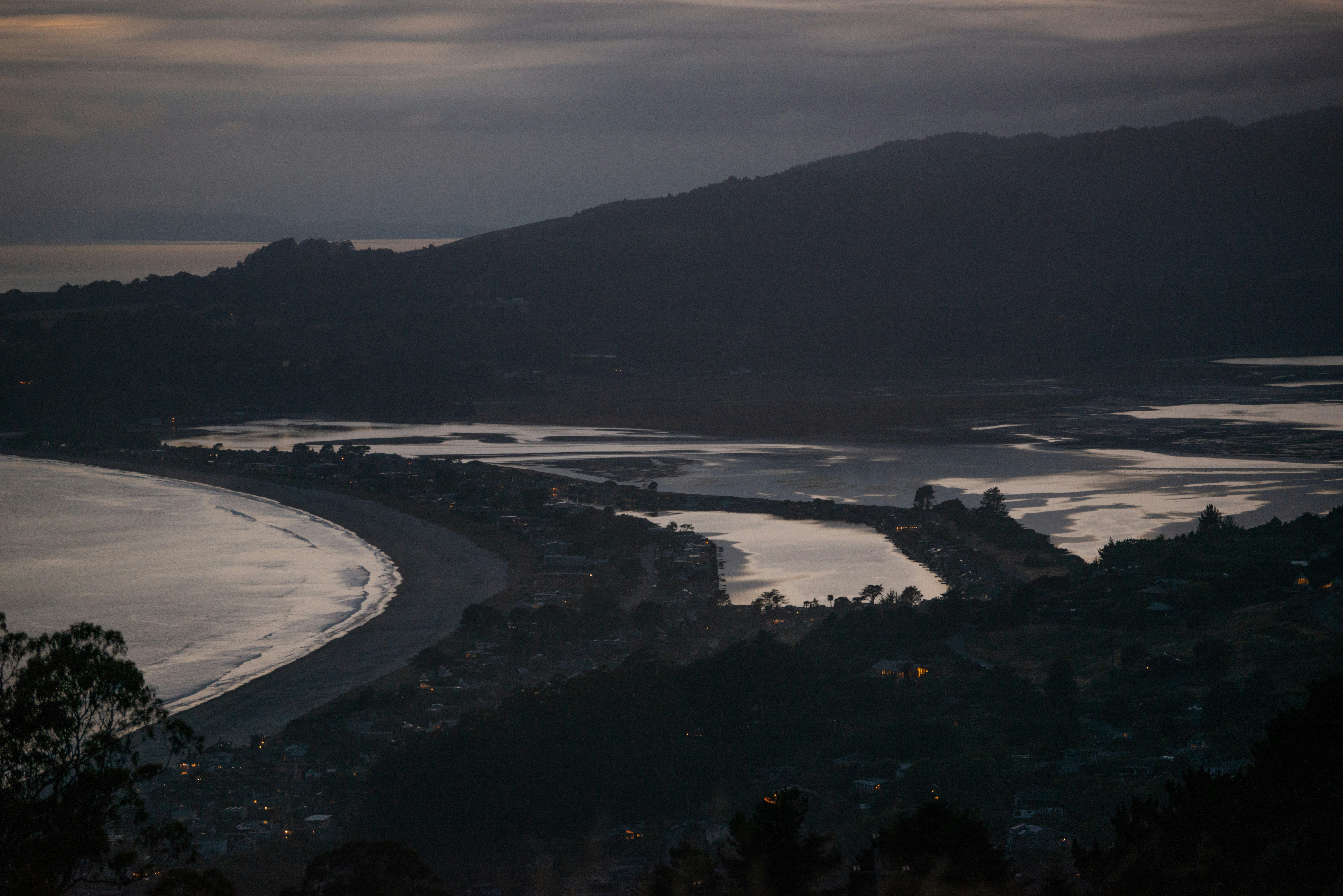 vista aérea da praia durante o dia