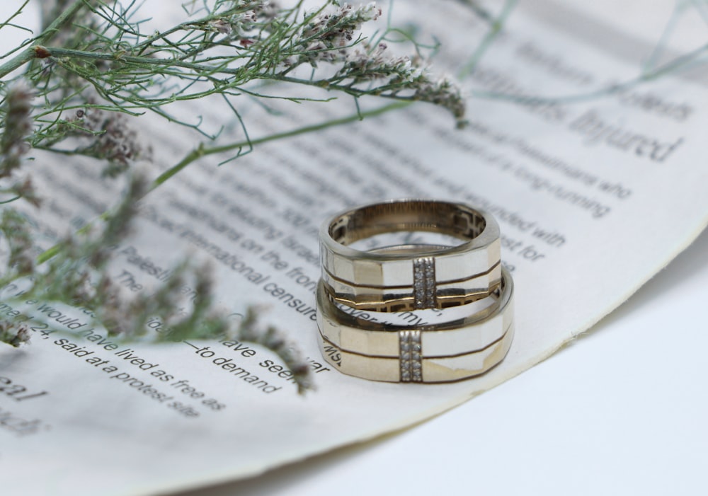 silver ring on white snow