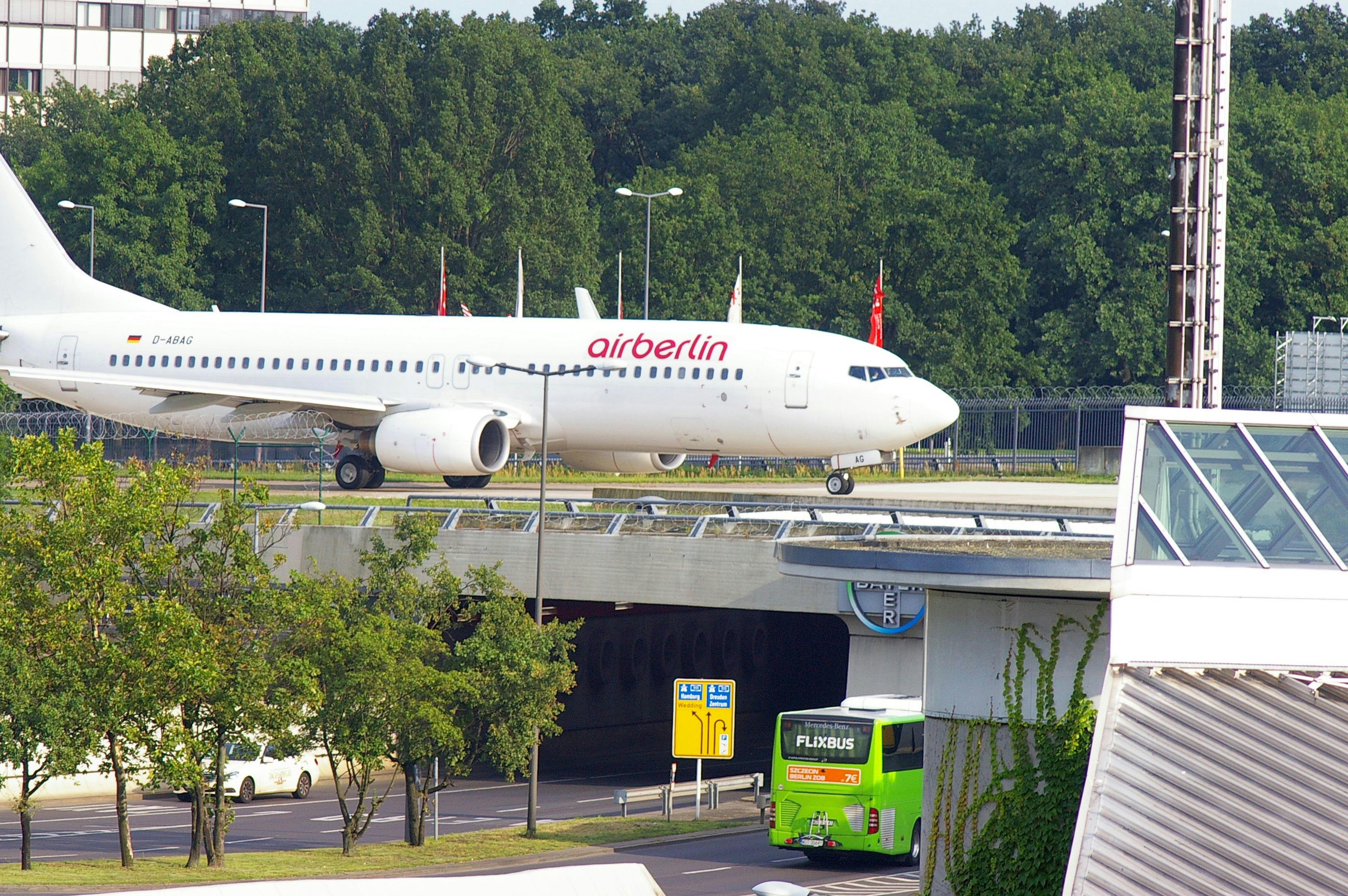 Best Airports Near Sloviansk: Flights & Connections (2026)
