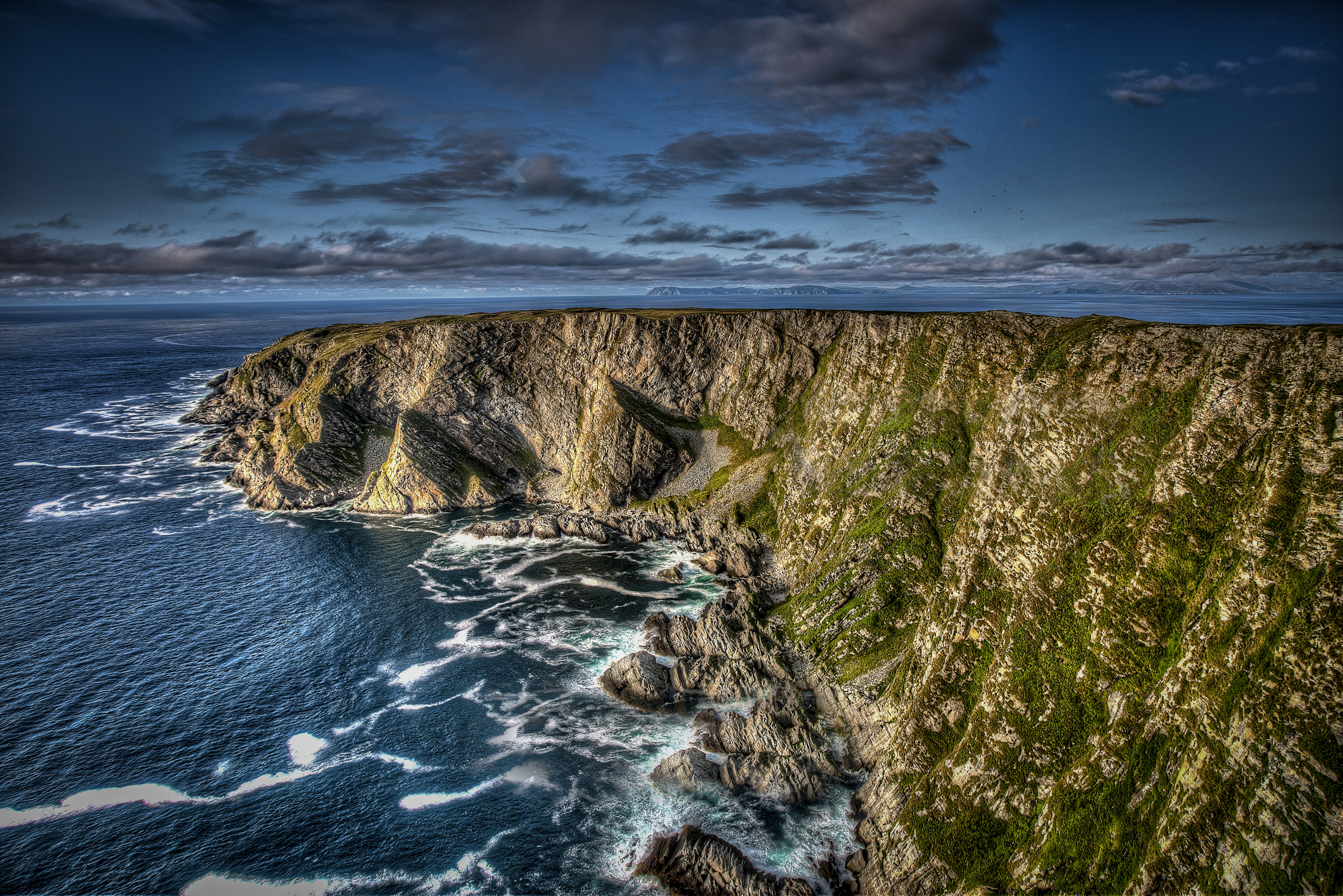 Photo by theherregods_loppa