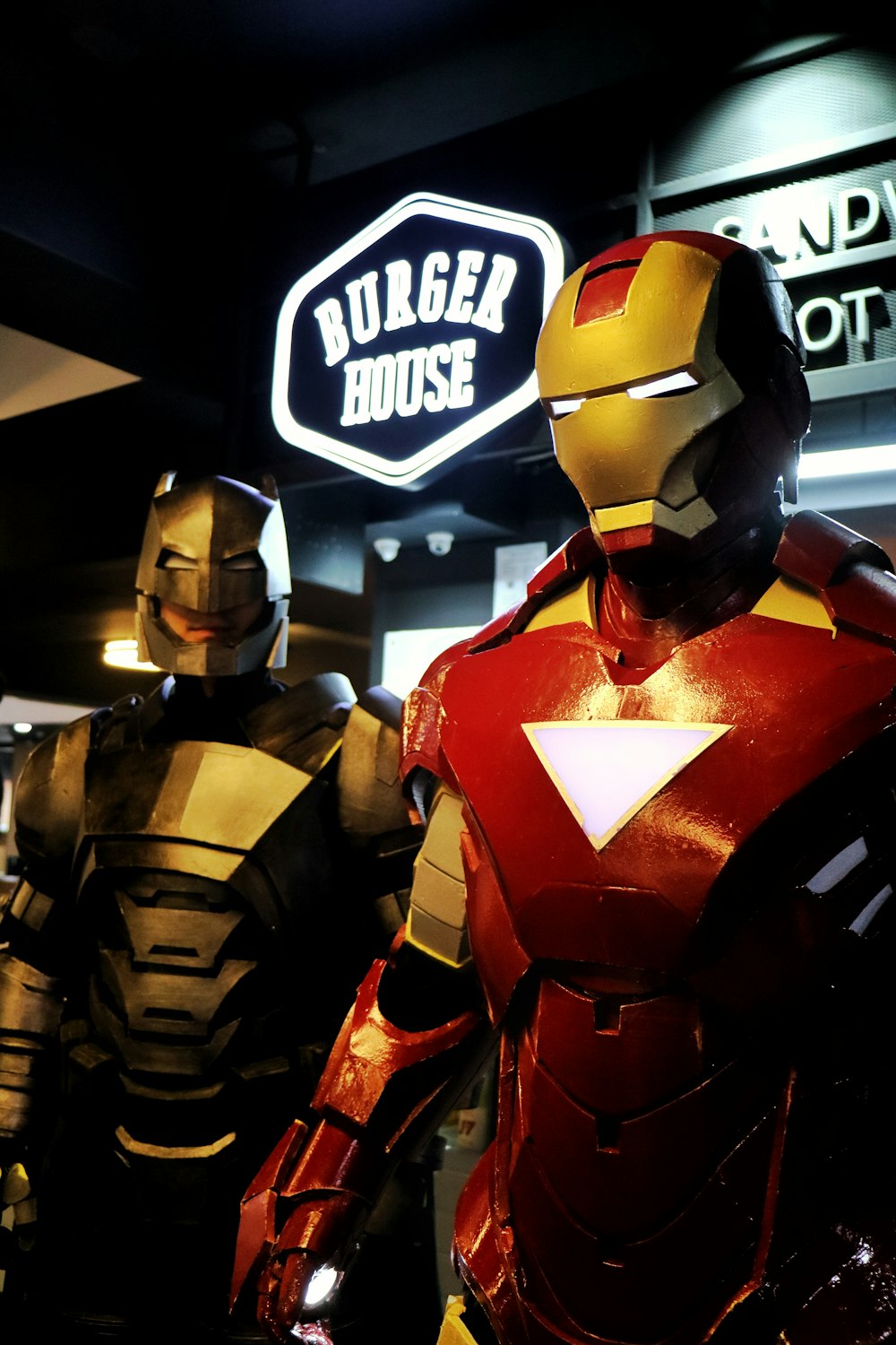 Rot-schwarzes Iron Man Kostüm