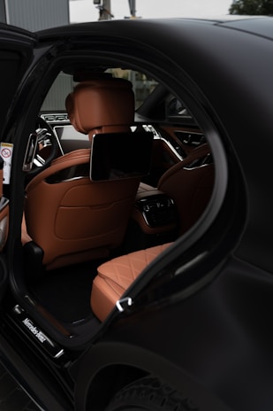 black and brown car steering wheel