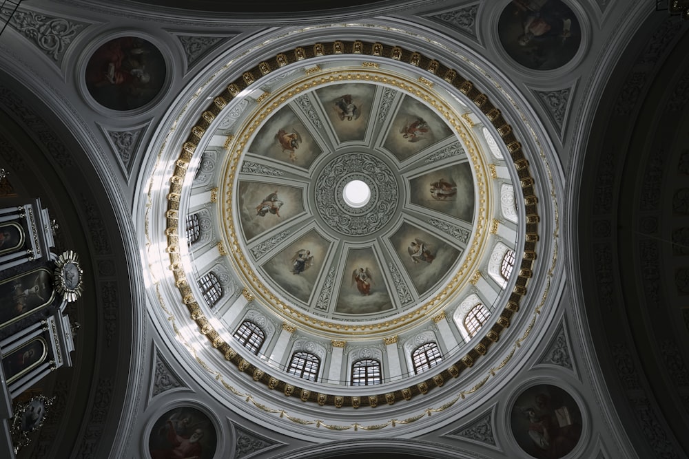 white and brown dome ceiling