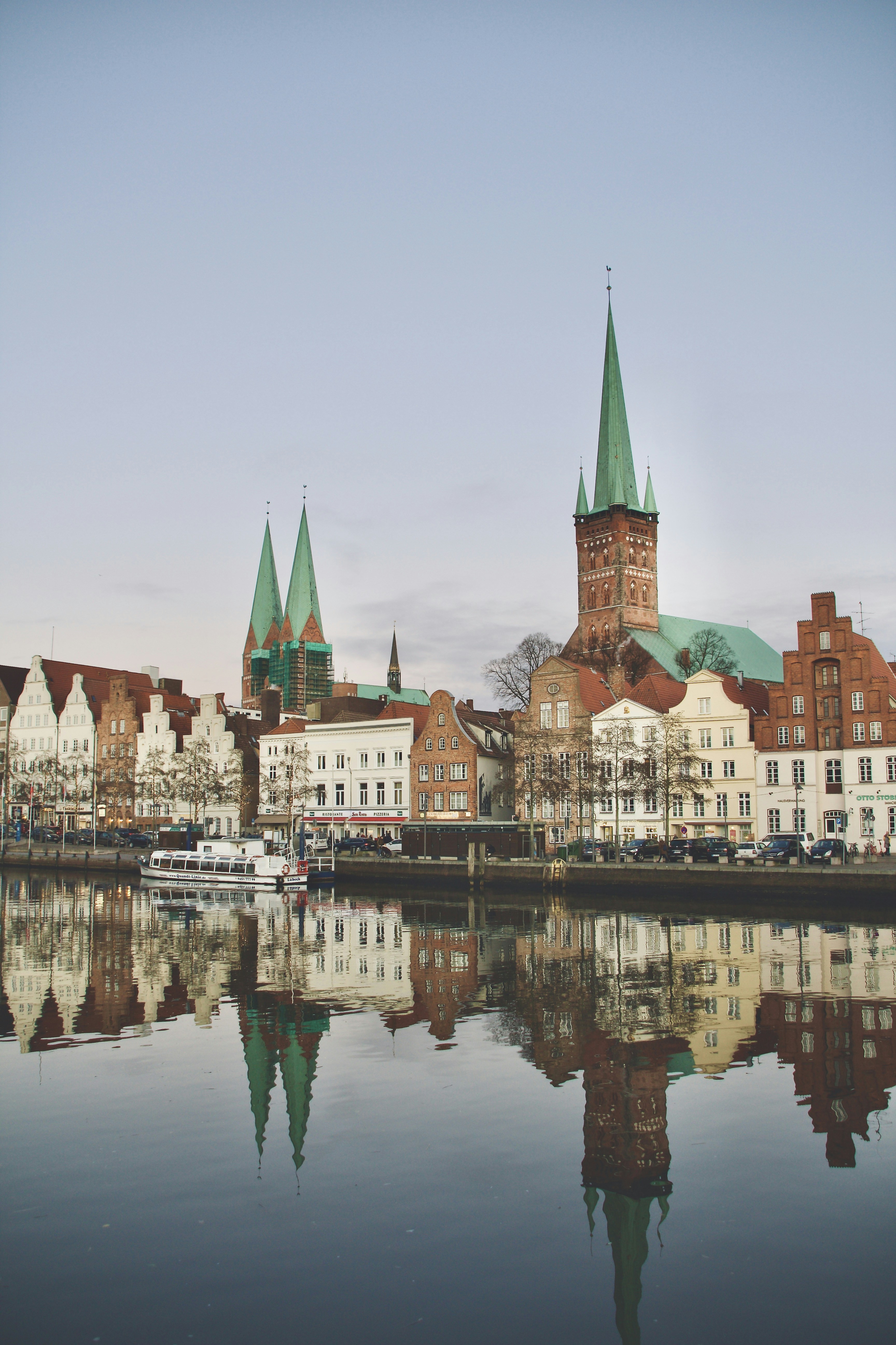 Photo by stockbirken