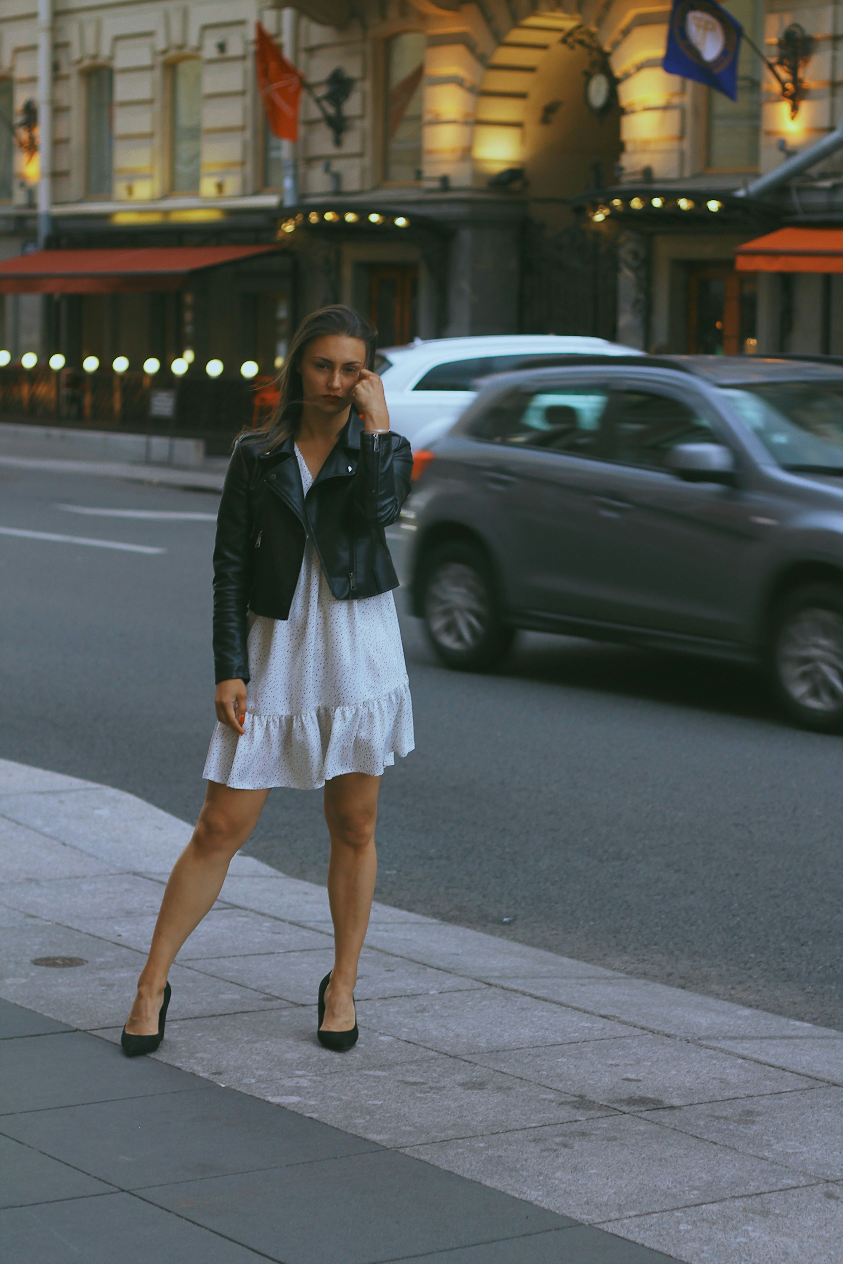 Photo by buzzinuniverse