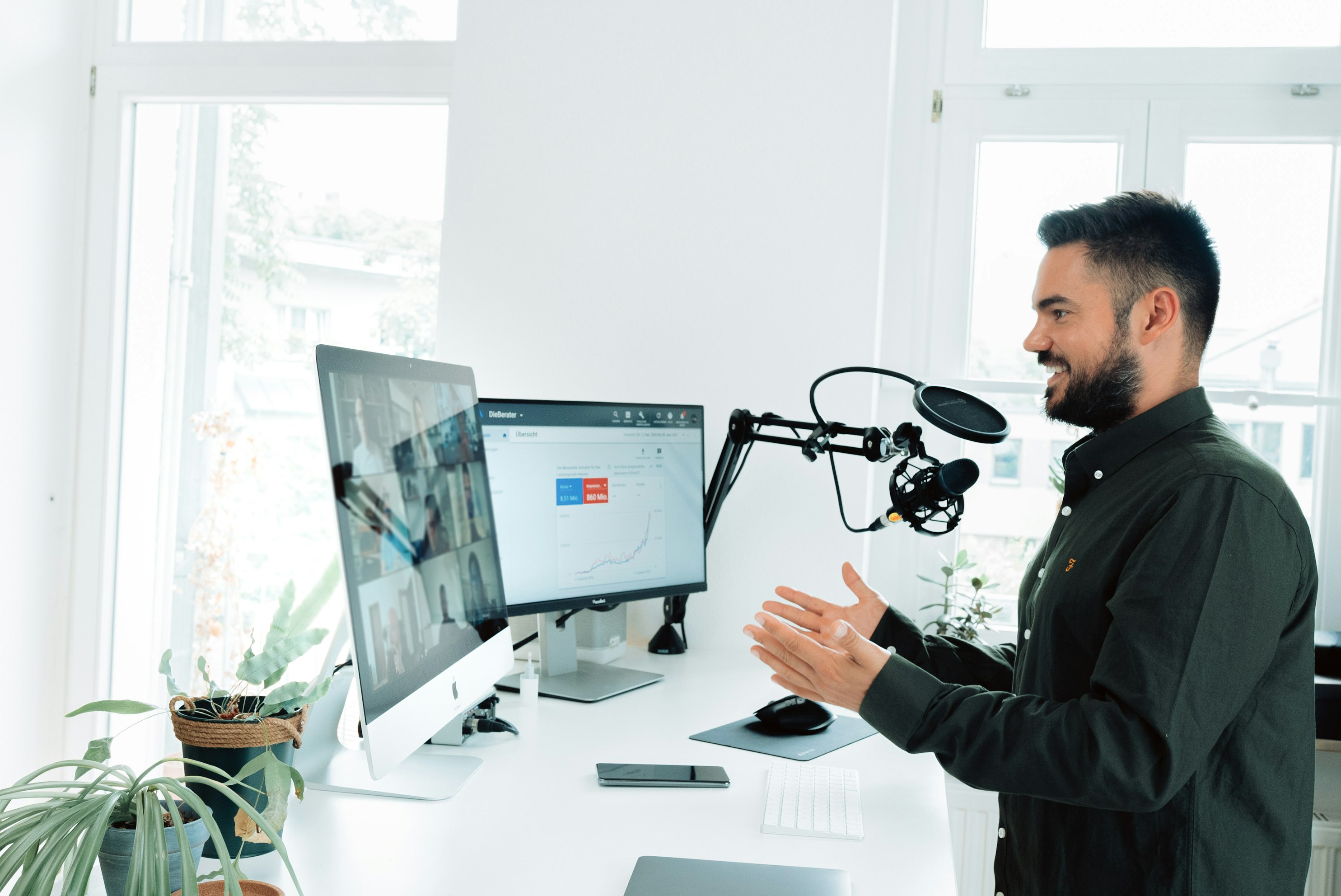 Explainer Voice Over Generator