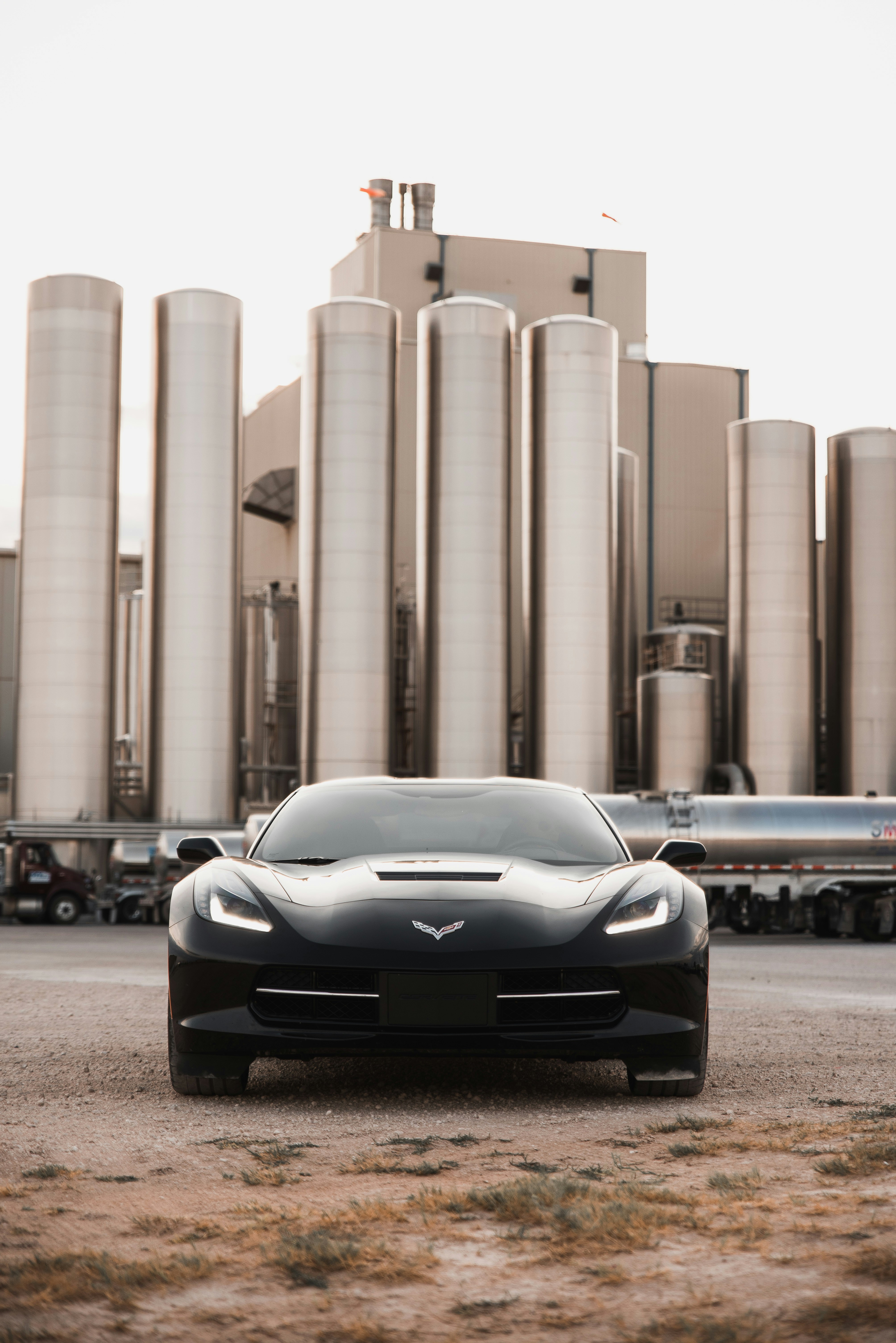 駐車場に駐車された黒いポルシェ 911の写真 Unsplashで見つける壁紙の無料写真