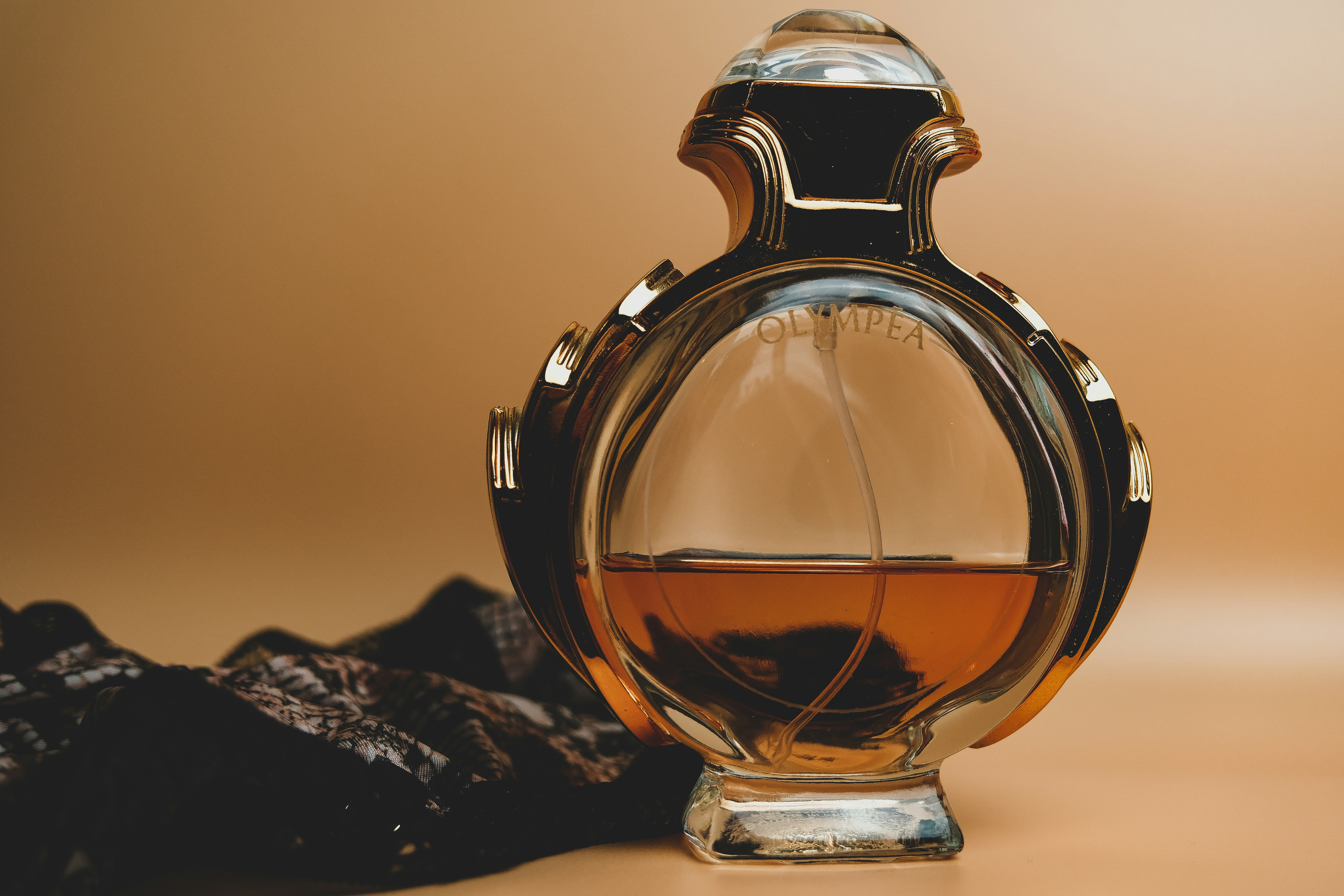 The Magic of Ambroxan: The Sensual Ingredient in Perfumes