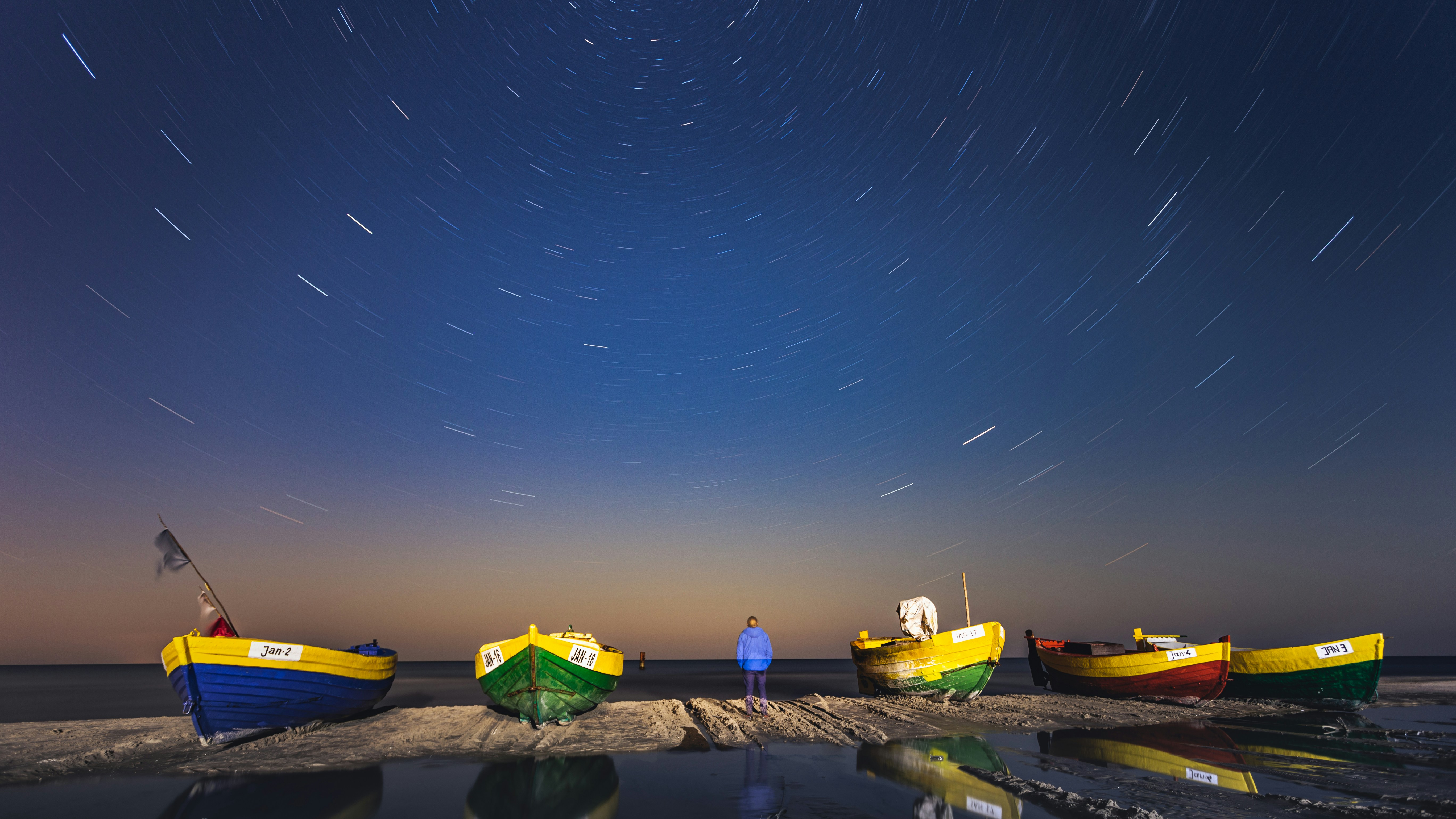 Photo by marekpiwnicki