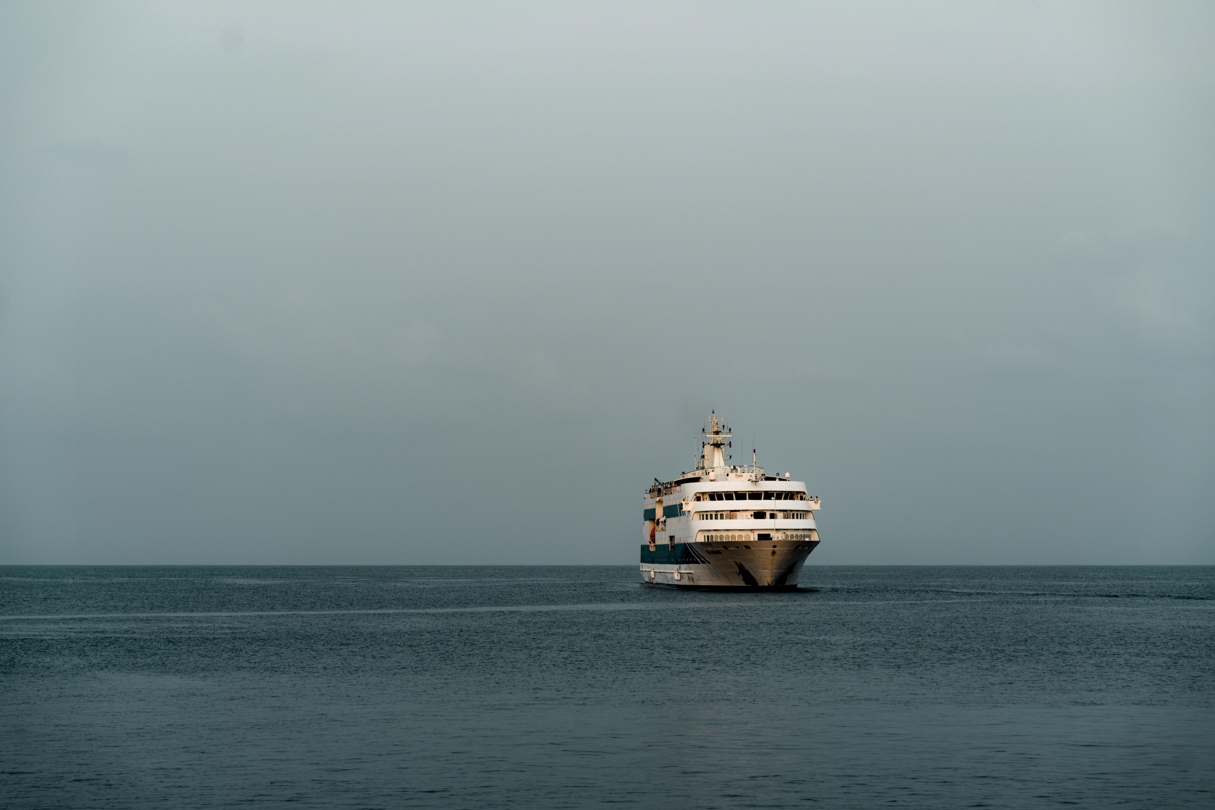 Photo by aryanspixel