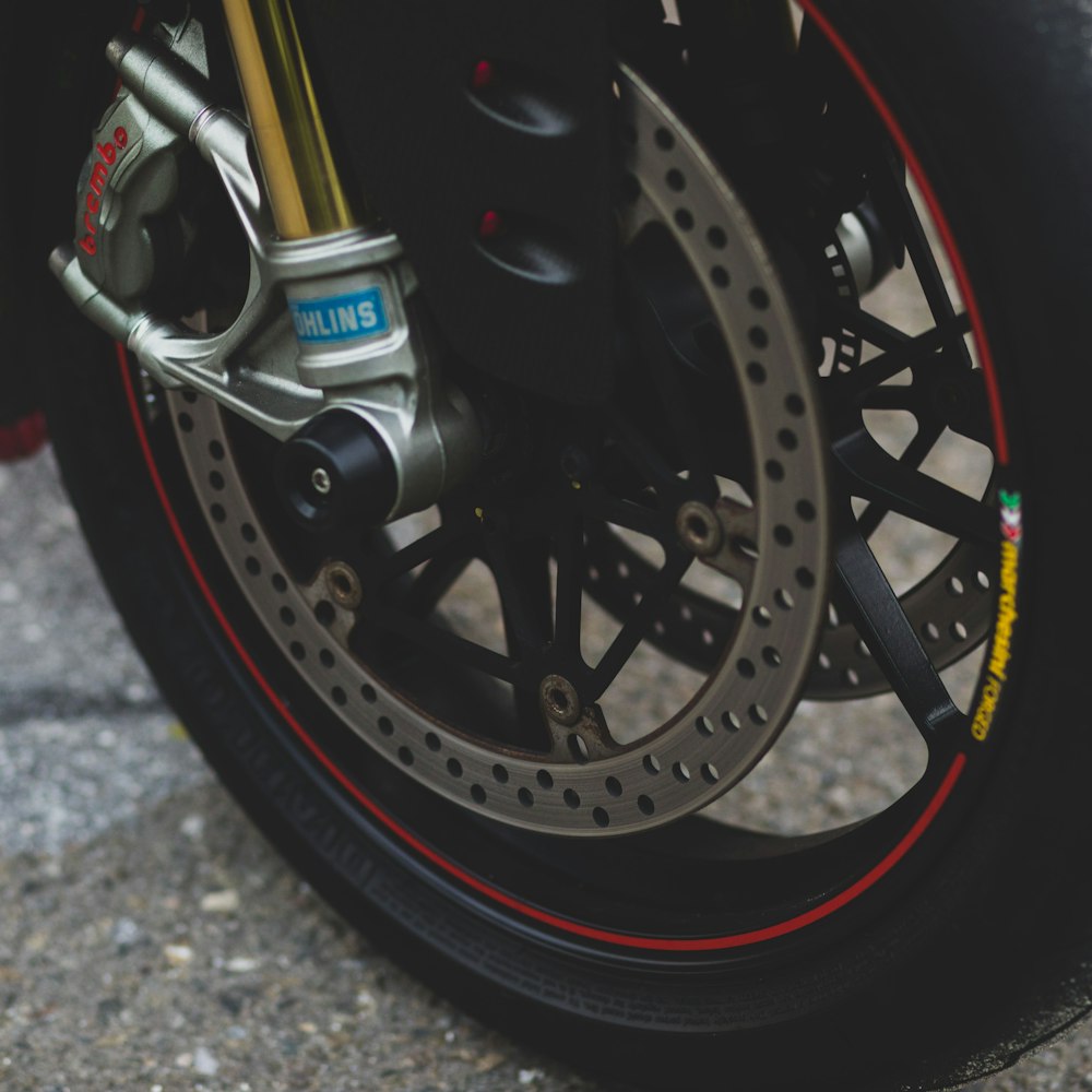 black and silver motorcycle wheel