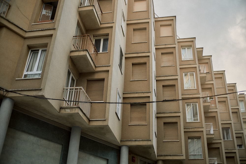 brown concrete building during daytime