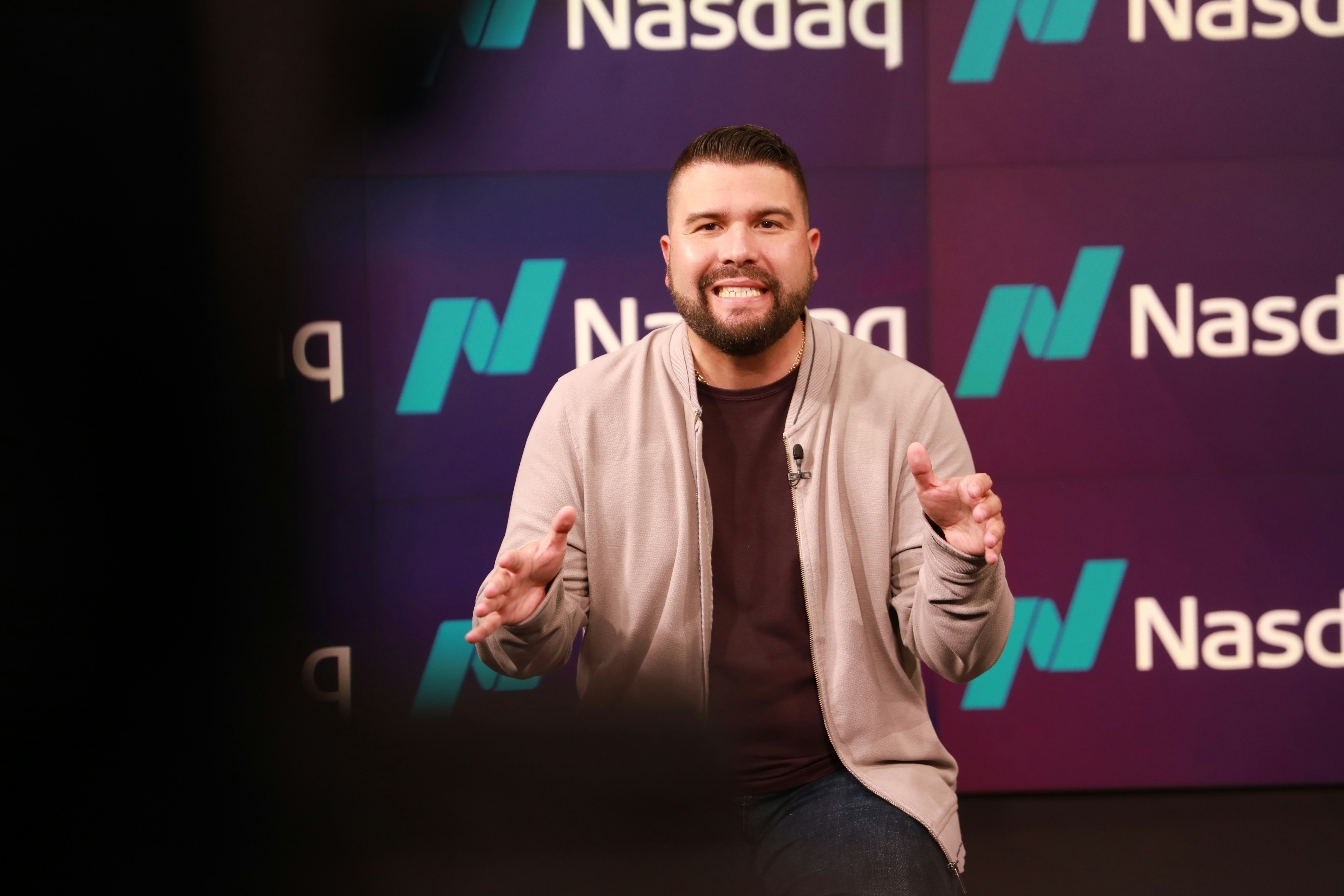 カテゴリ: 海外のAIを使ったマネタイズ事例の紹介 - YouTubeクリエイターがClaudeのAPI活用で動画編集を自動化し、月収30万円達成した事例