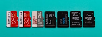 2 black and white cards