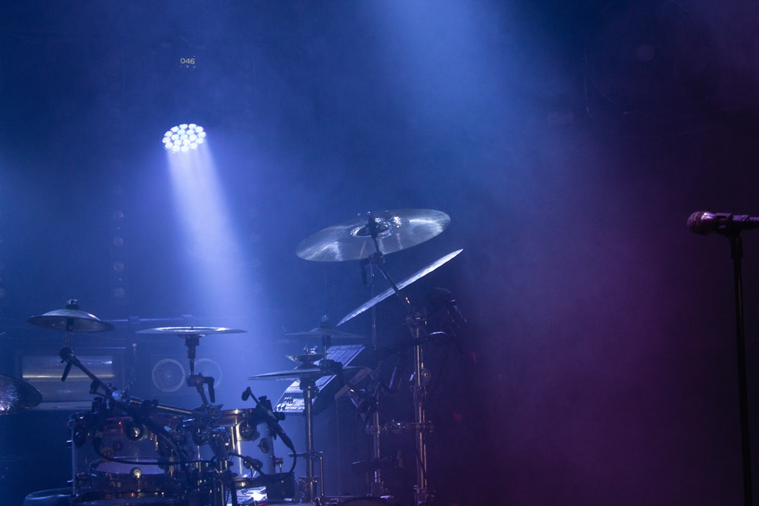 black and white drum set,