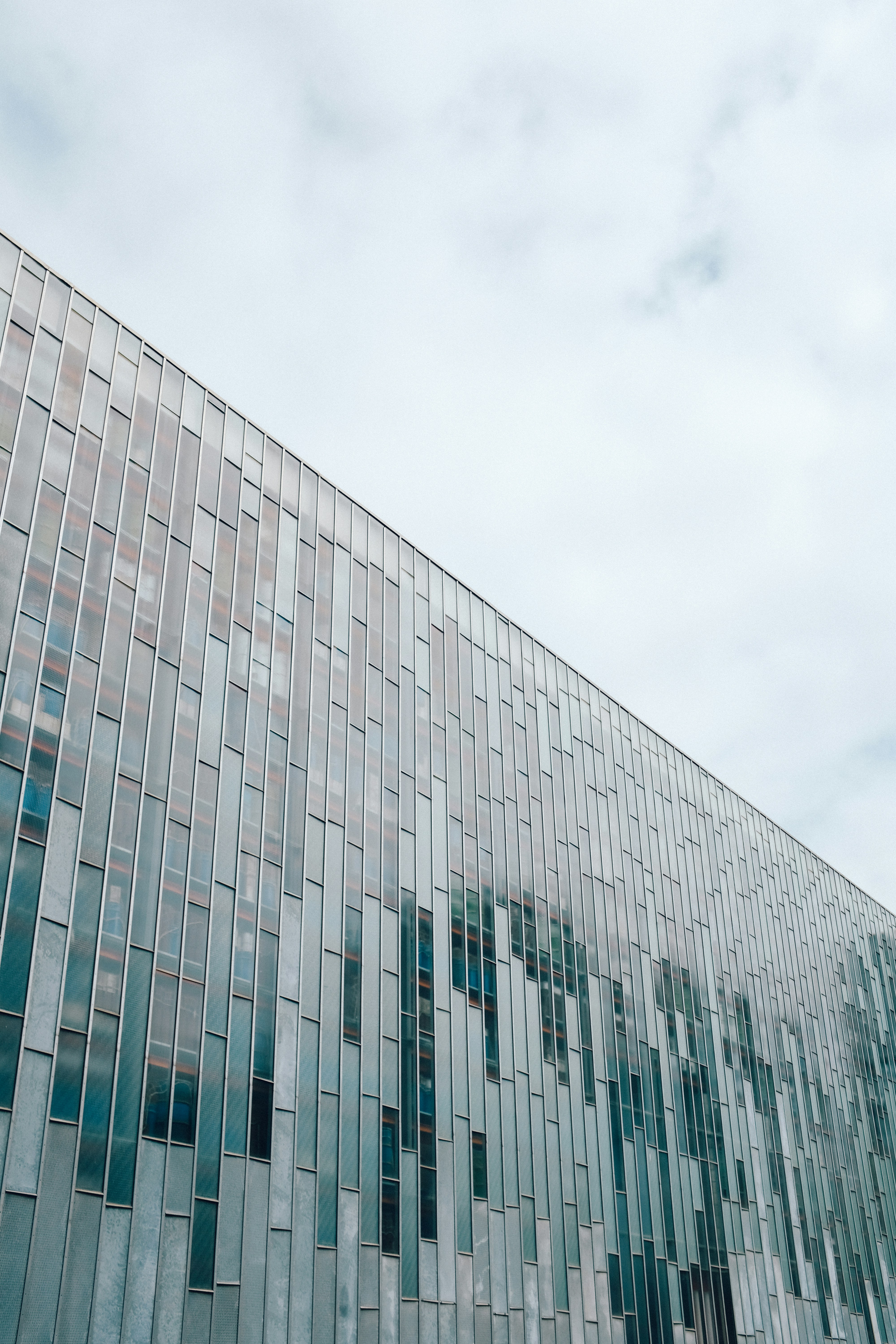 Photo by adrienolichon