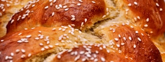 close up photo of bread