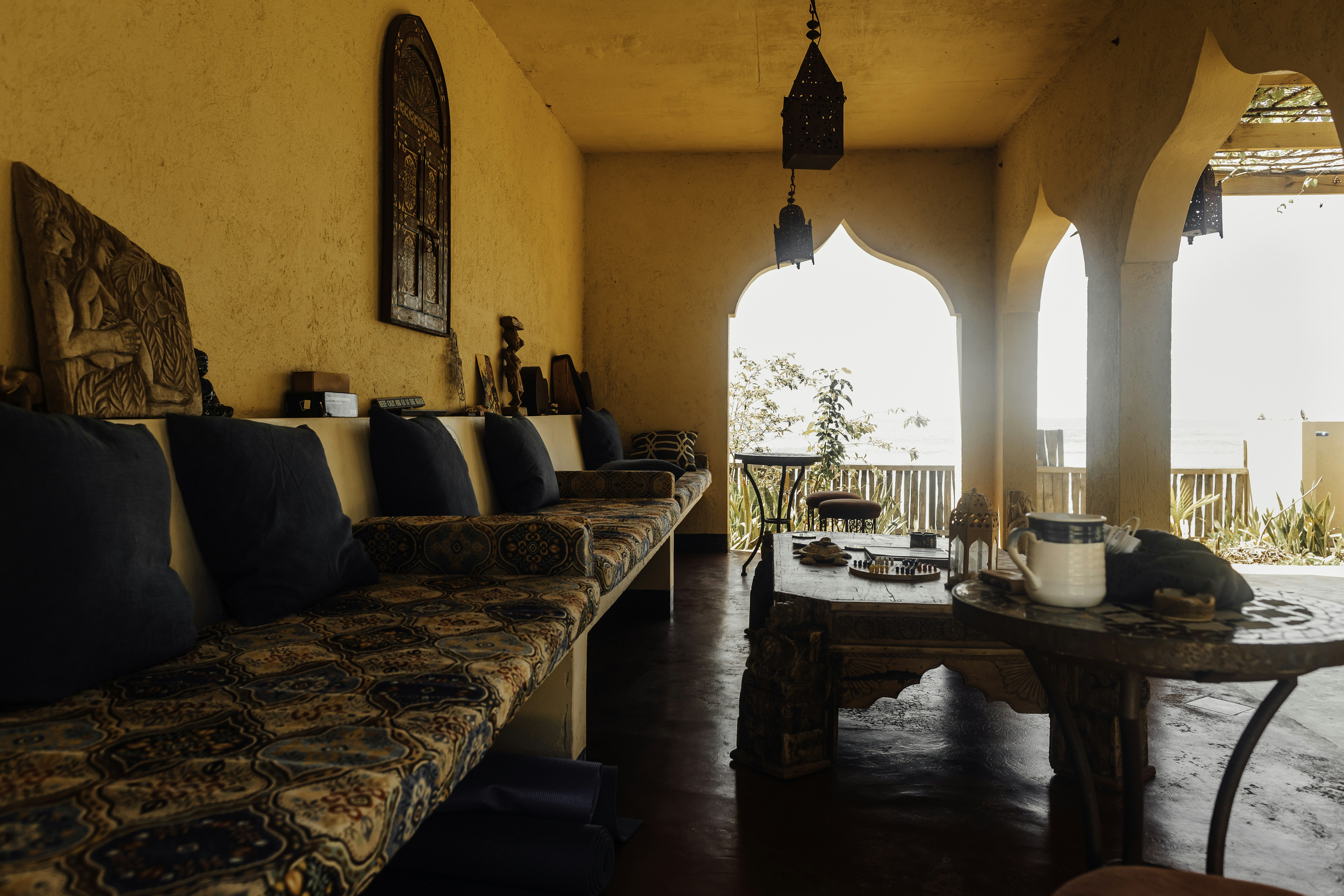 black and white floral sofa set