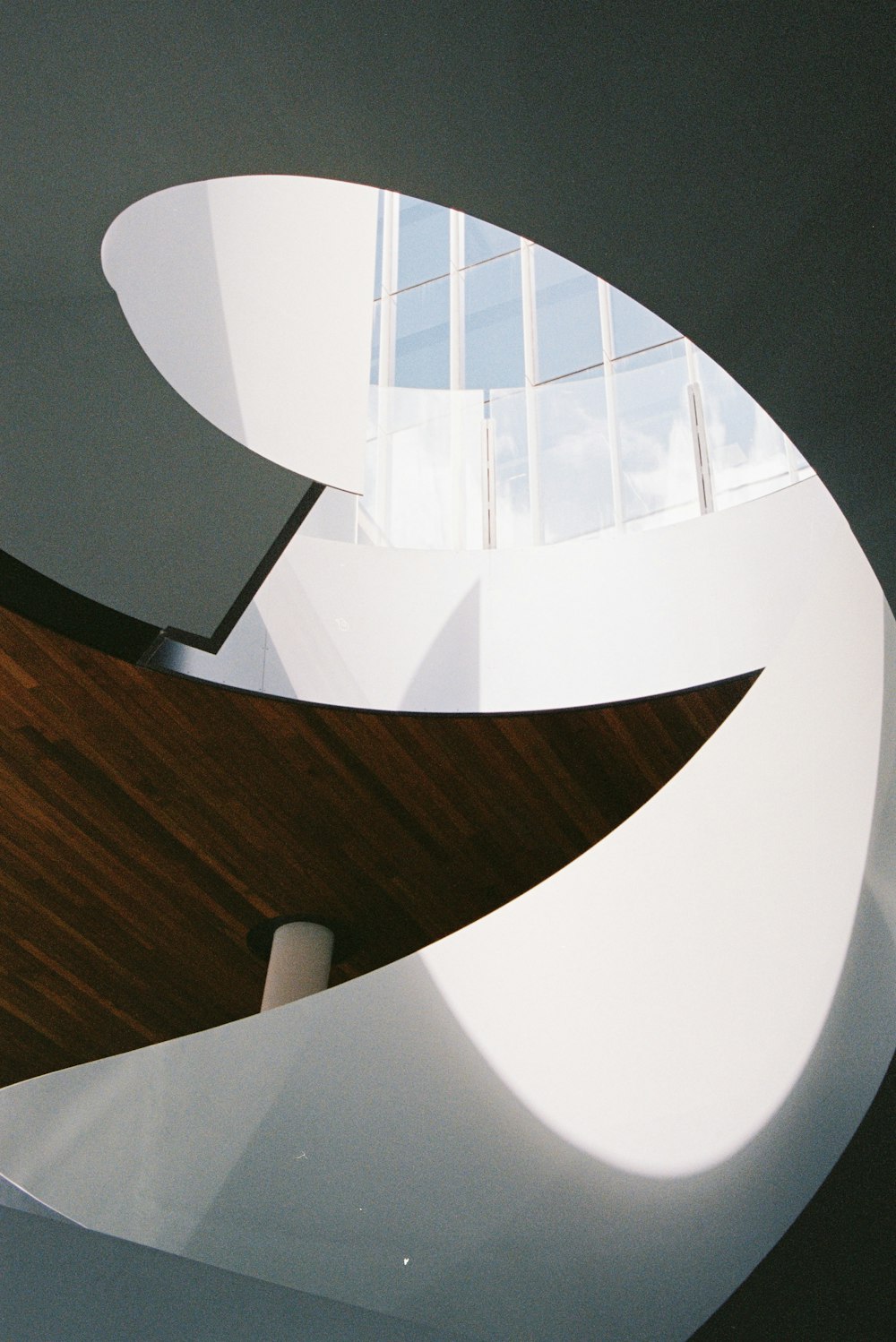 white and black round table