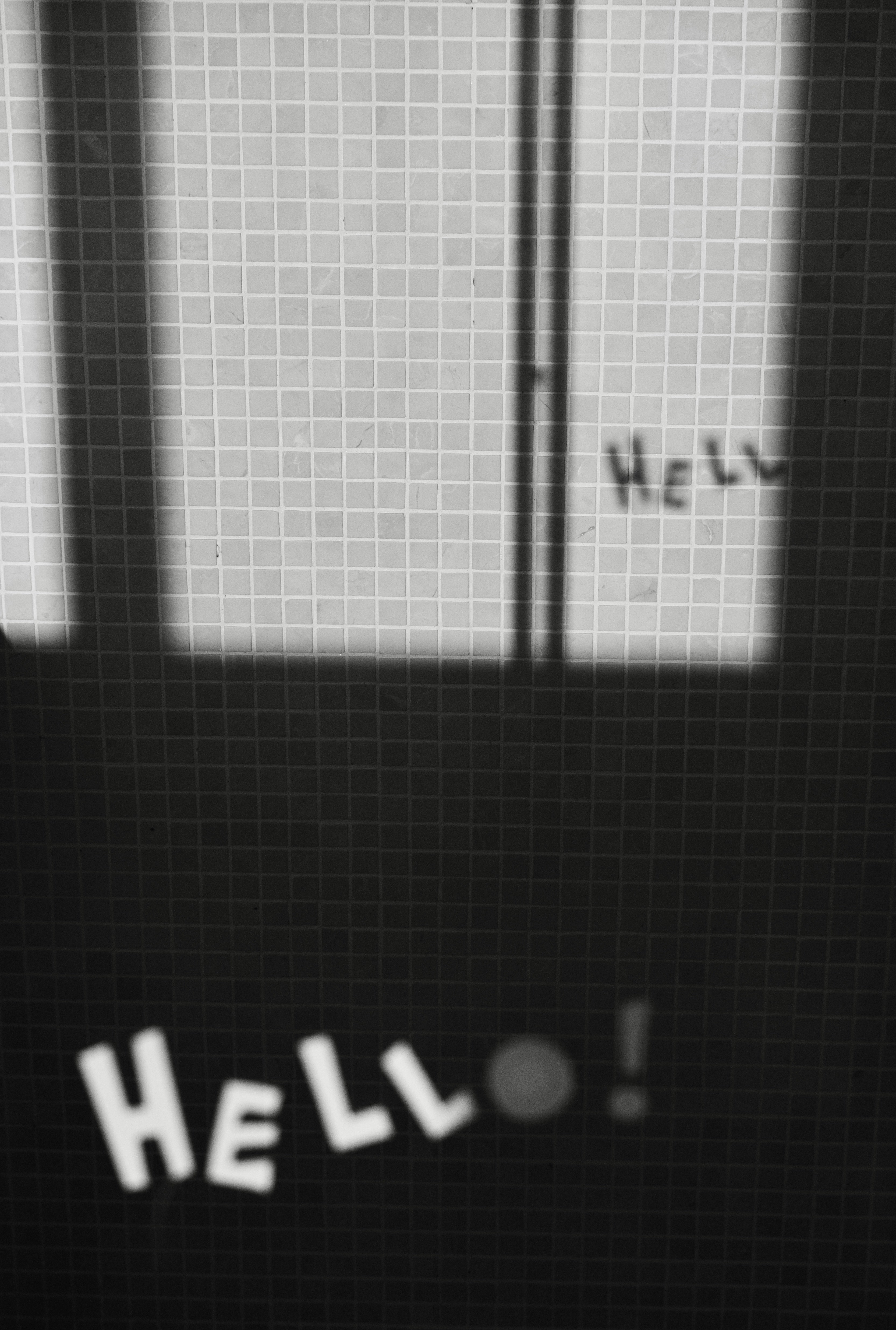 白黒の市松模様のイラストの写真 Unsplashで見つける影の壁の無料写真