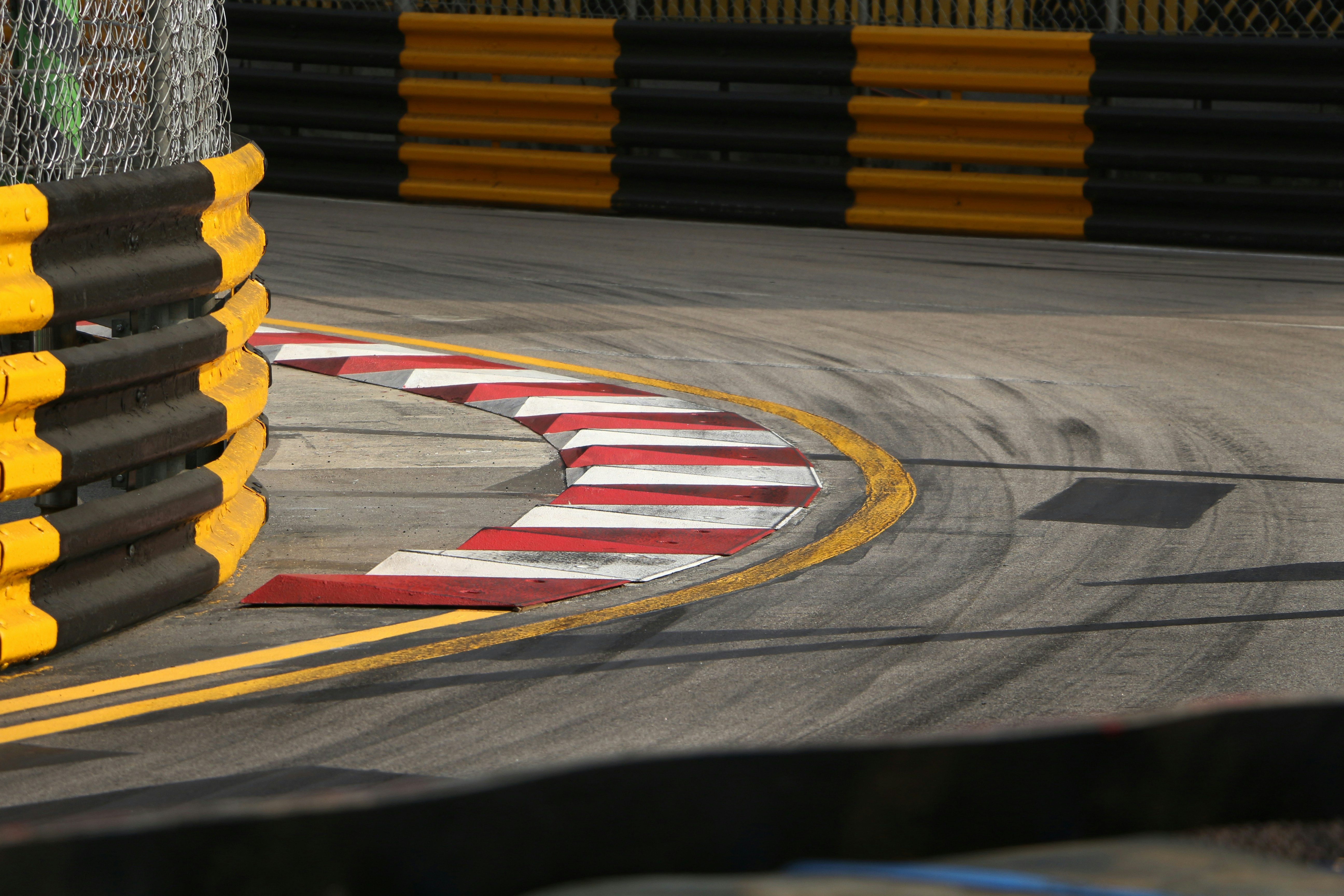 yellow red and gray round decor, Macau Grand Prix, 澳門格蘭披治大賽車, Macau, China