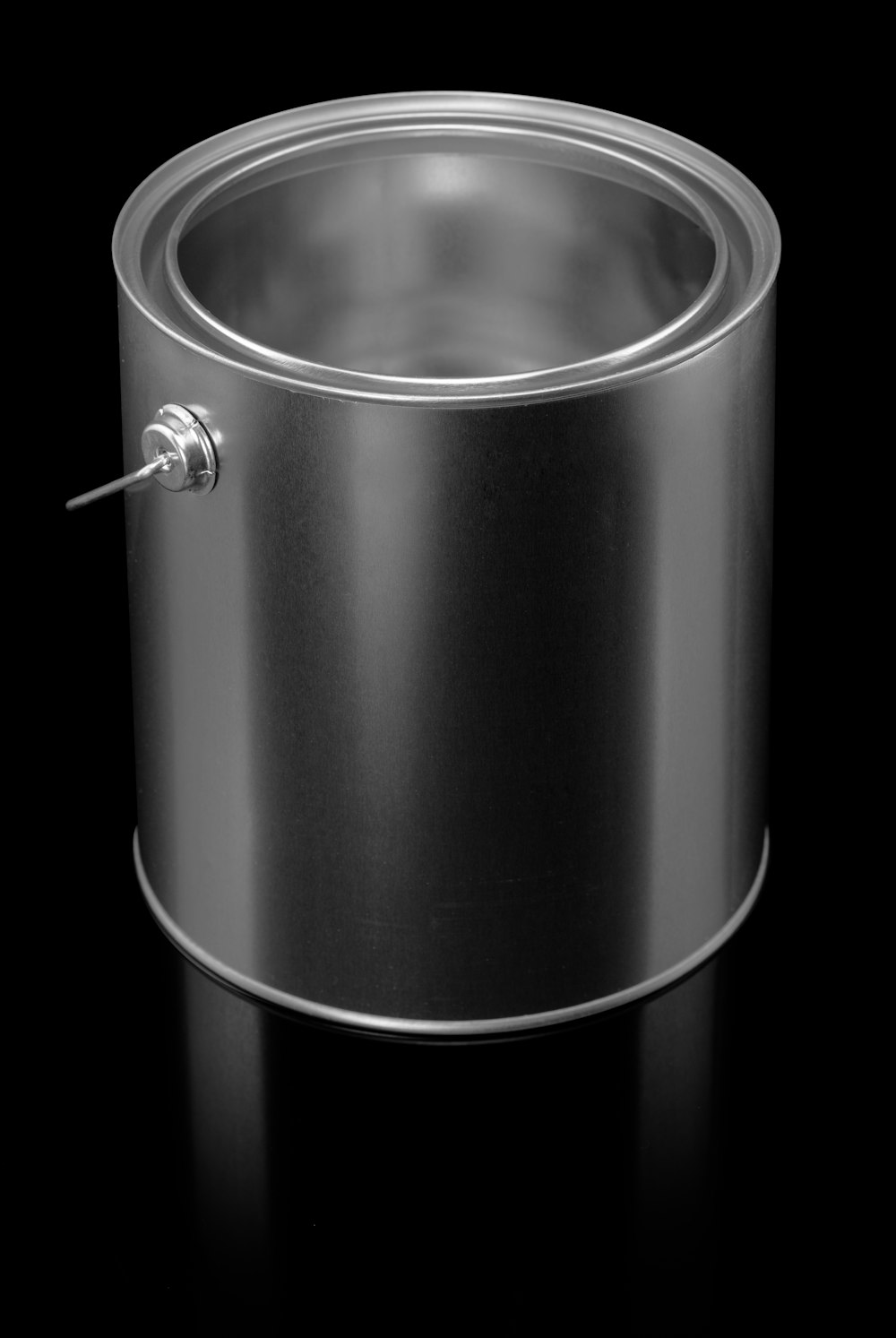 stainless steel round container with handle