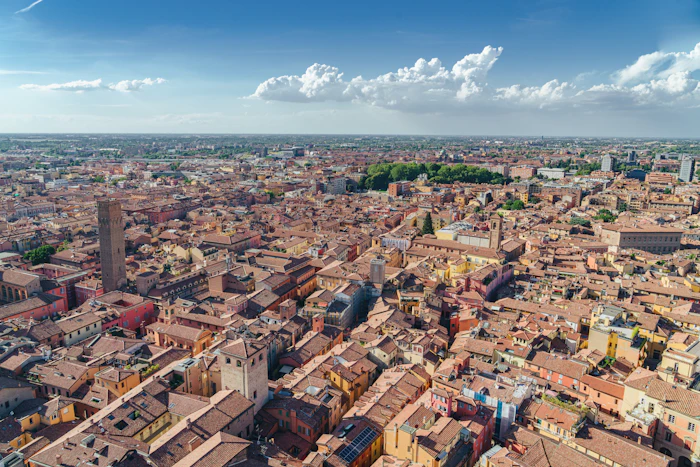 Top Tourist Places in Bologna: What's Actually Worth Your Time