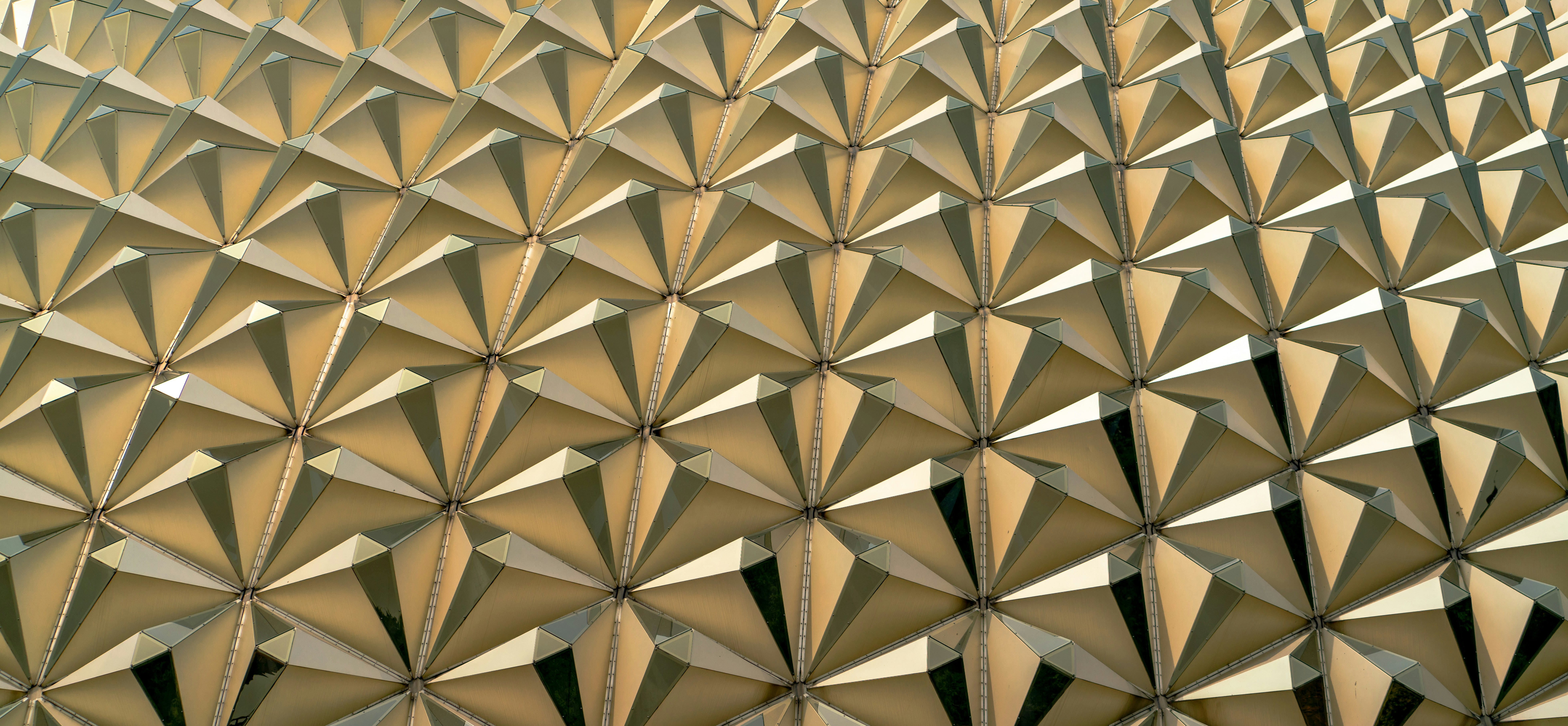 Gold and silver diamond wall decor photo Free Pattern Image on Unsplash