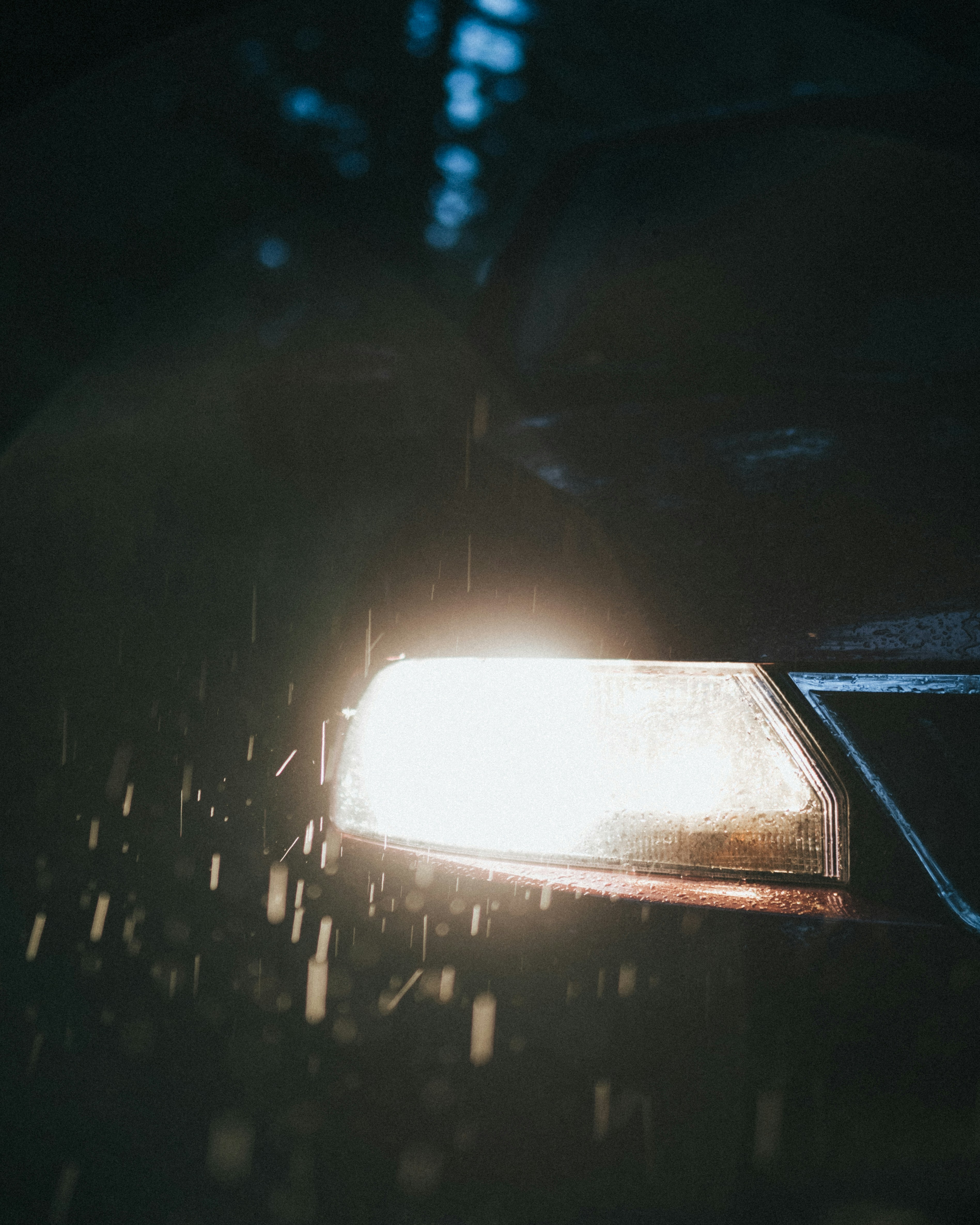 Photo by maksim_taawy