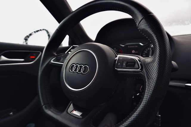 black and silver jeep steering wheel