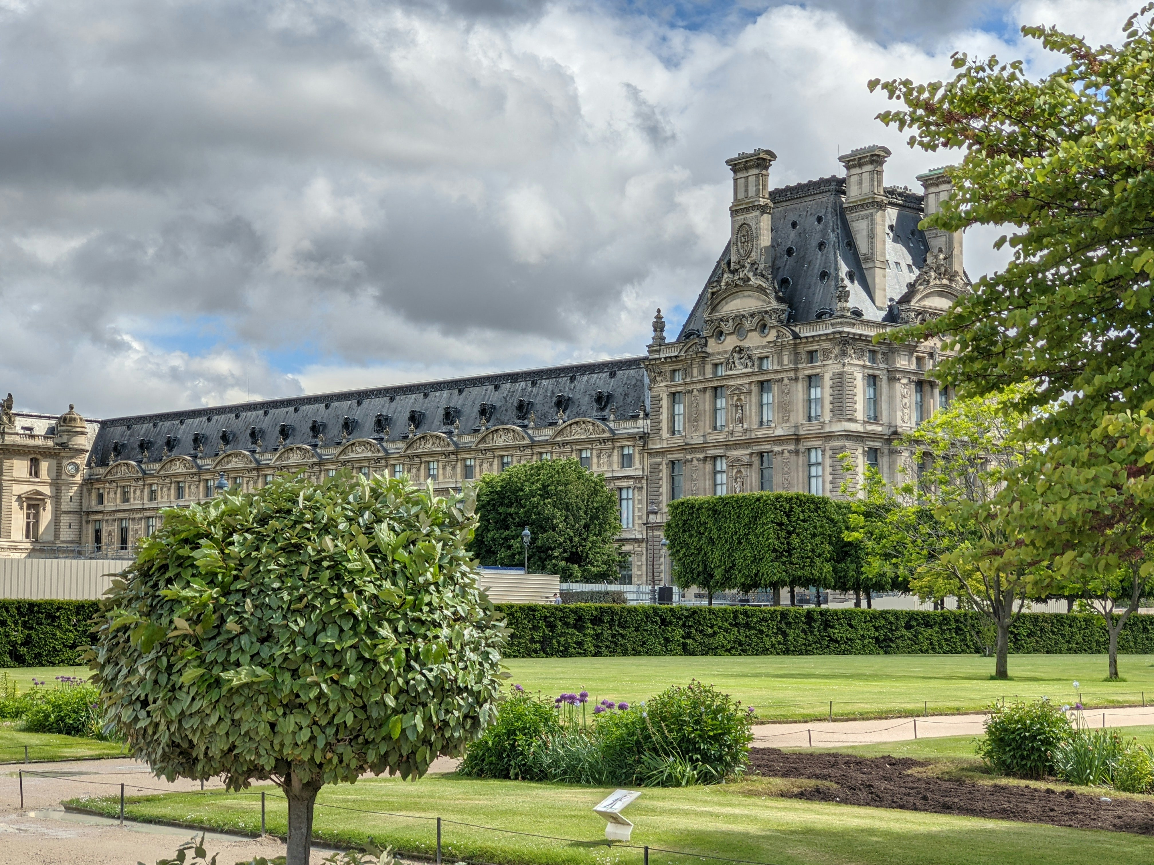 Photo by gpixel_view