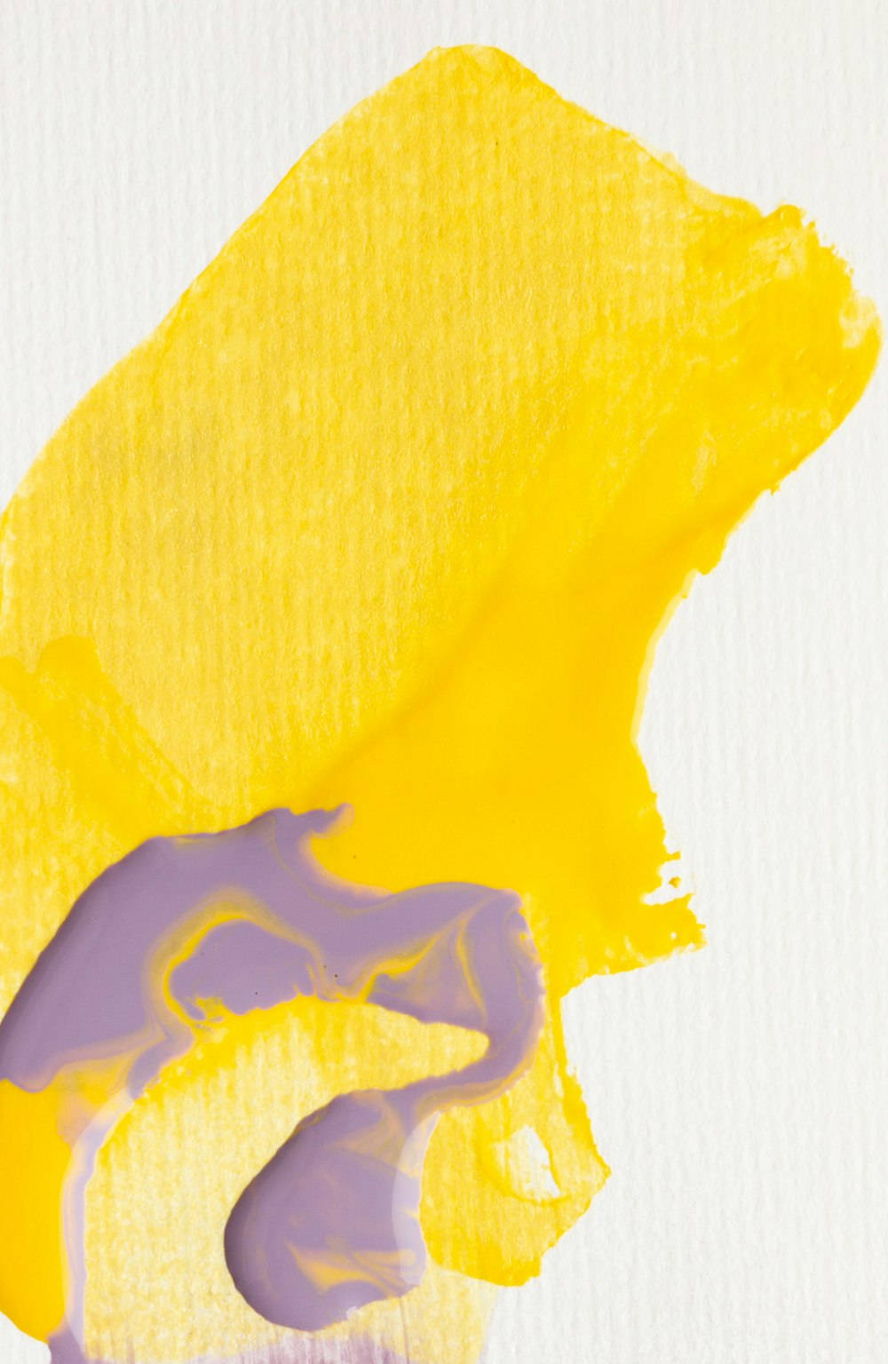 Pintura abstracta amarilla y negra