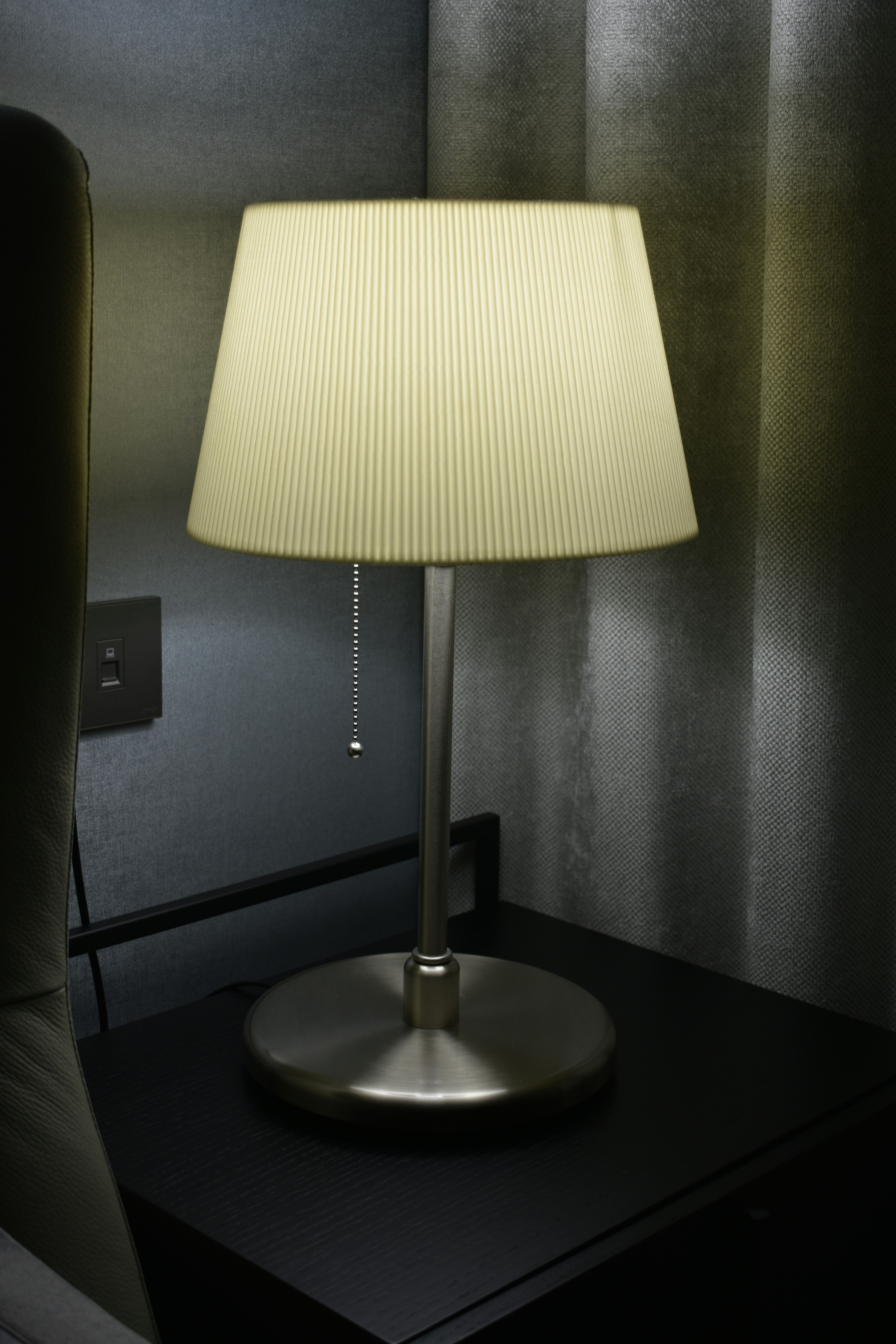 Classic Ceramic Table Lamp