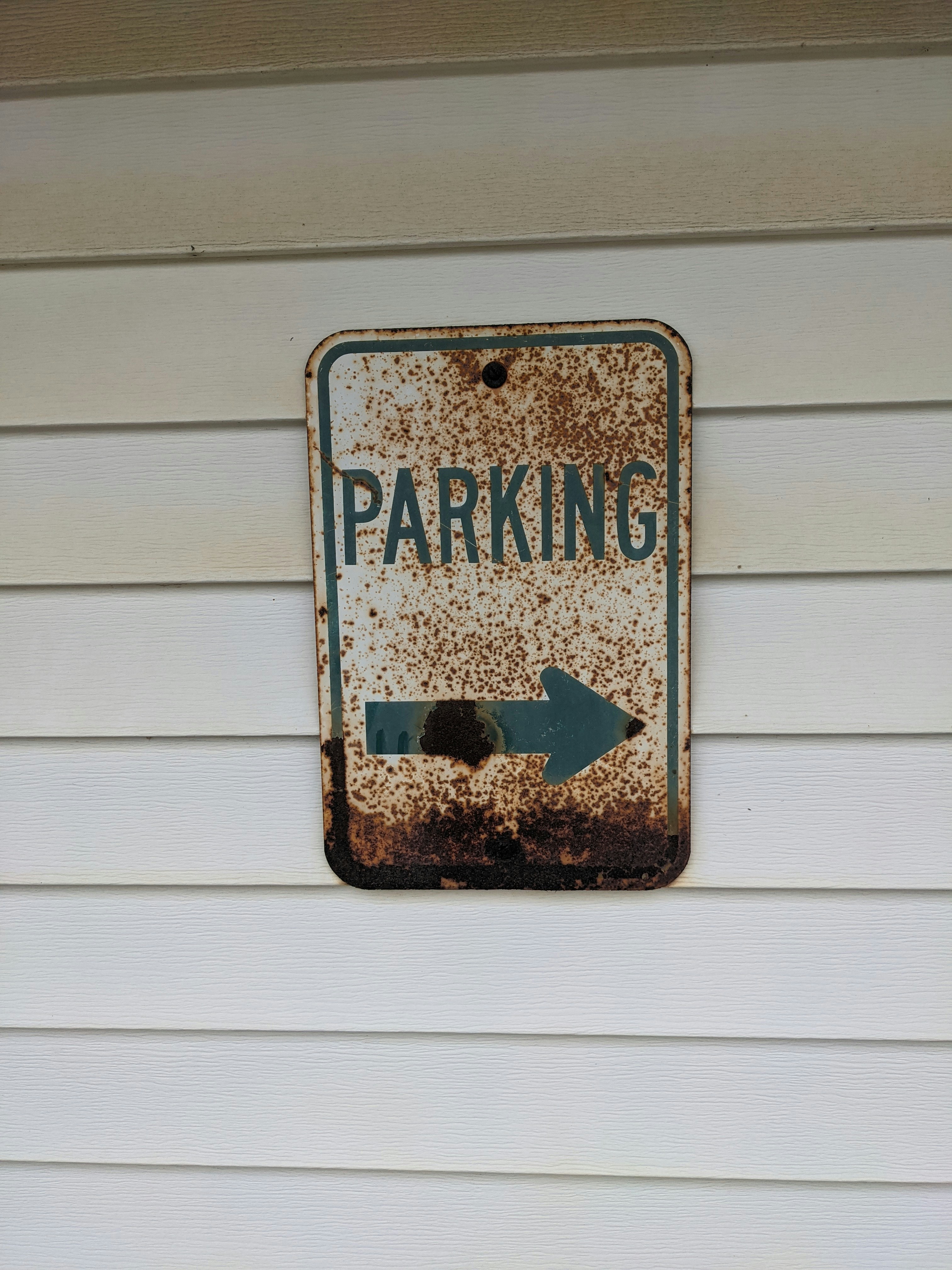 photo-1629589220340-23c27416f6ee?ixid=M3wxMjA3fDB8MXxzZWFyY2h8MTJ8fGRvJTIweW91JTIwbmVlZCUyMGElMjBwZXJtaXQlMjBmb3IlMjBhJTIwY2FycG9ydHxlbnwwfHx8fDE3NTIwMTk1NTZ8MA\u0026ixlib=rb-4.1.0