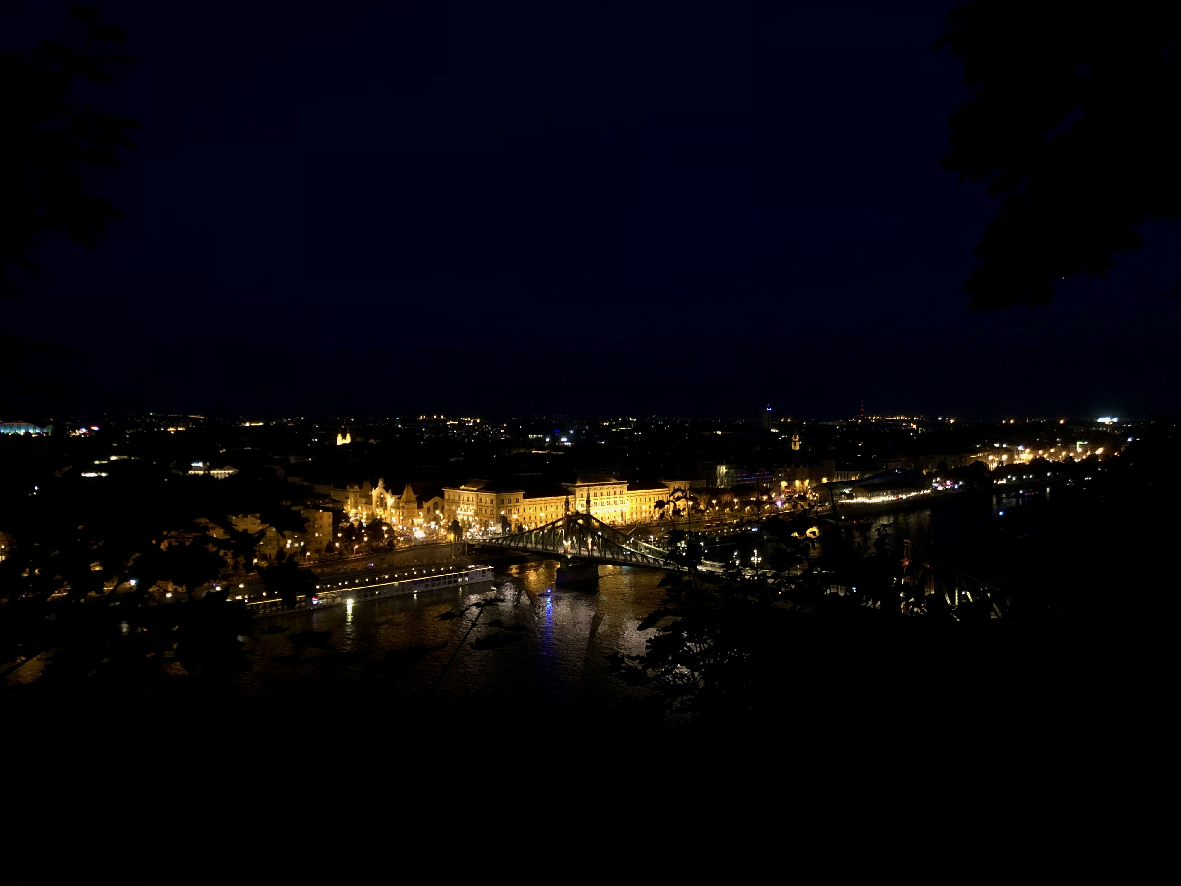 Photo by robotkab_dora