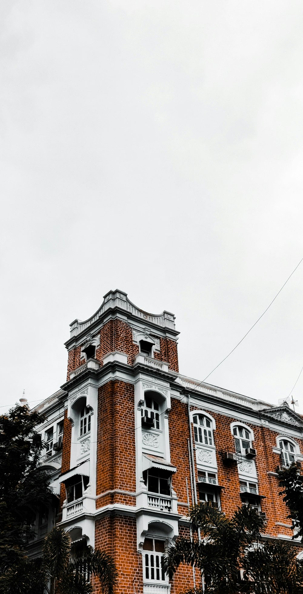 brown and white concrete building