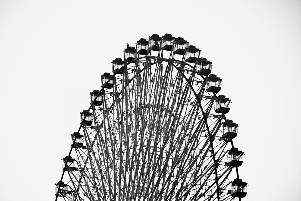 black and white ferris wheel