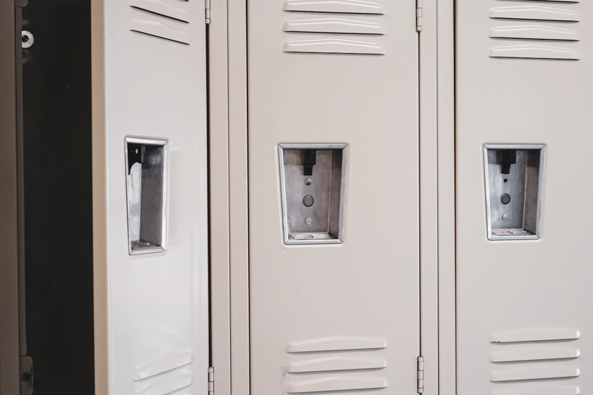 Locker Hub DEN6991 · Denver 2